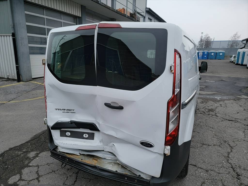 FORD Transit Custom Van 290 L1H1 Ambiente-image-11