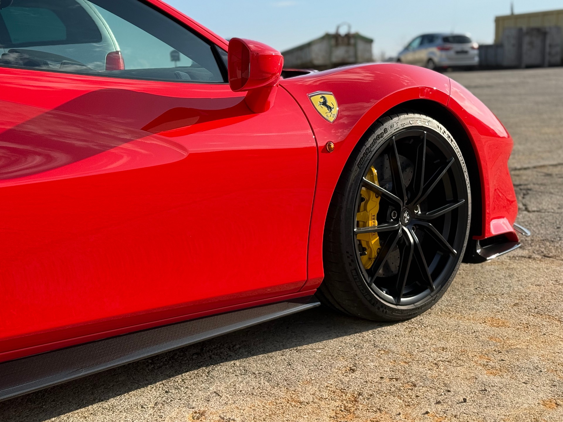 FERRARI 488 Pista 3.9 V8-image-4