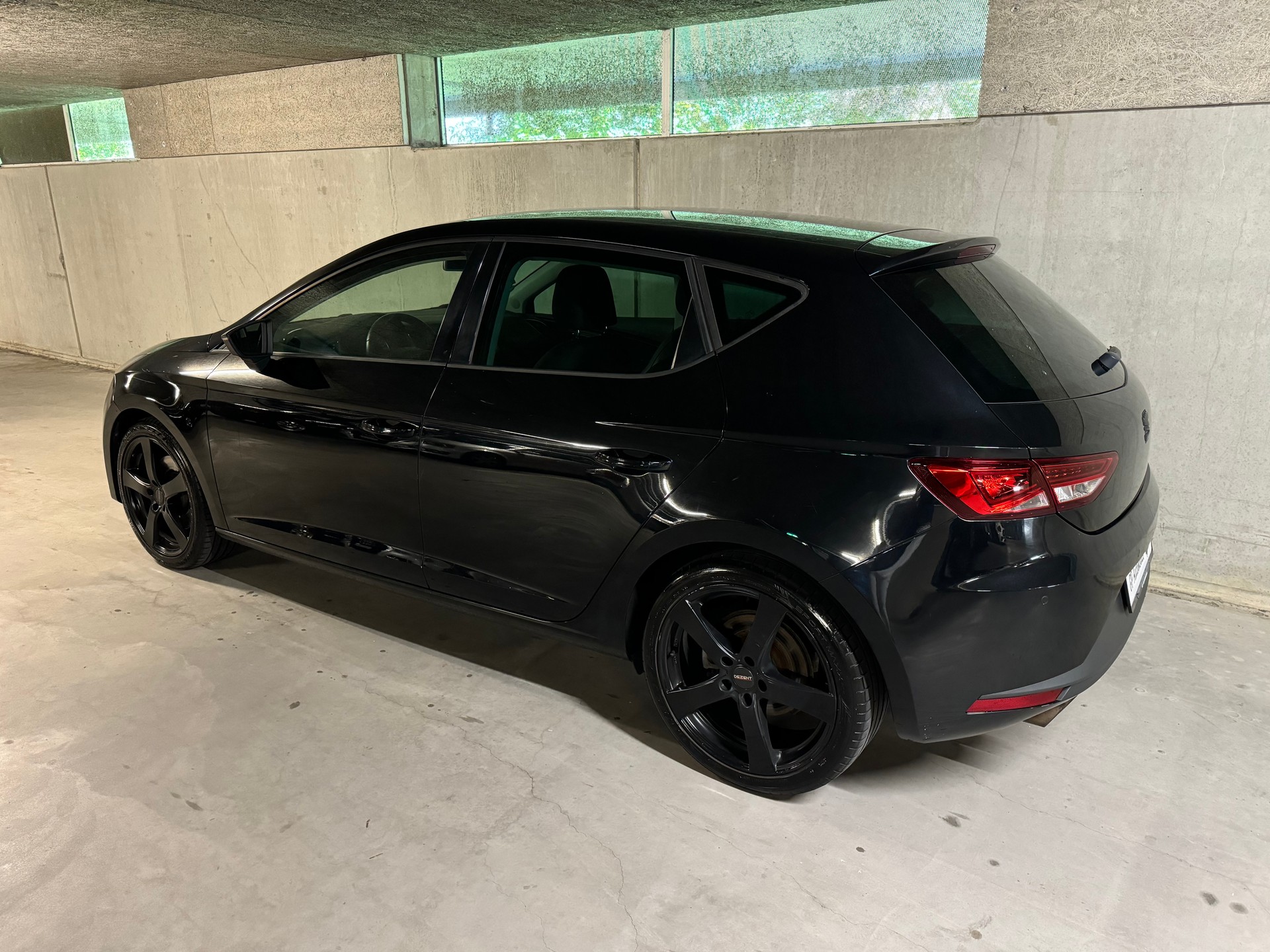 SEAT Leon SC 1.8 TSI FR Viva-image-2