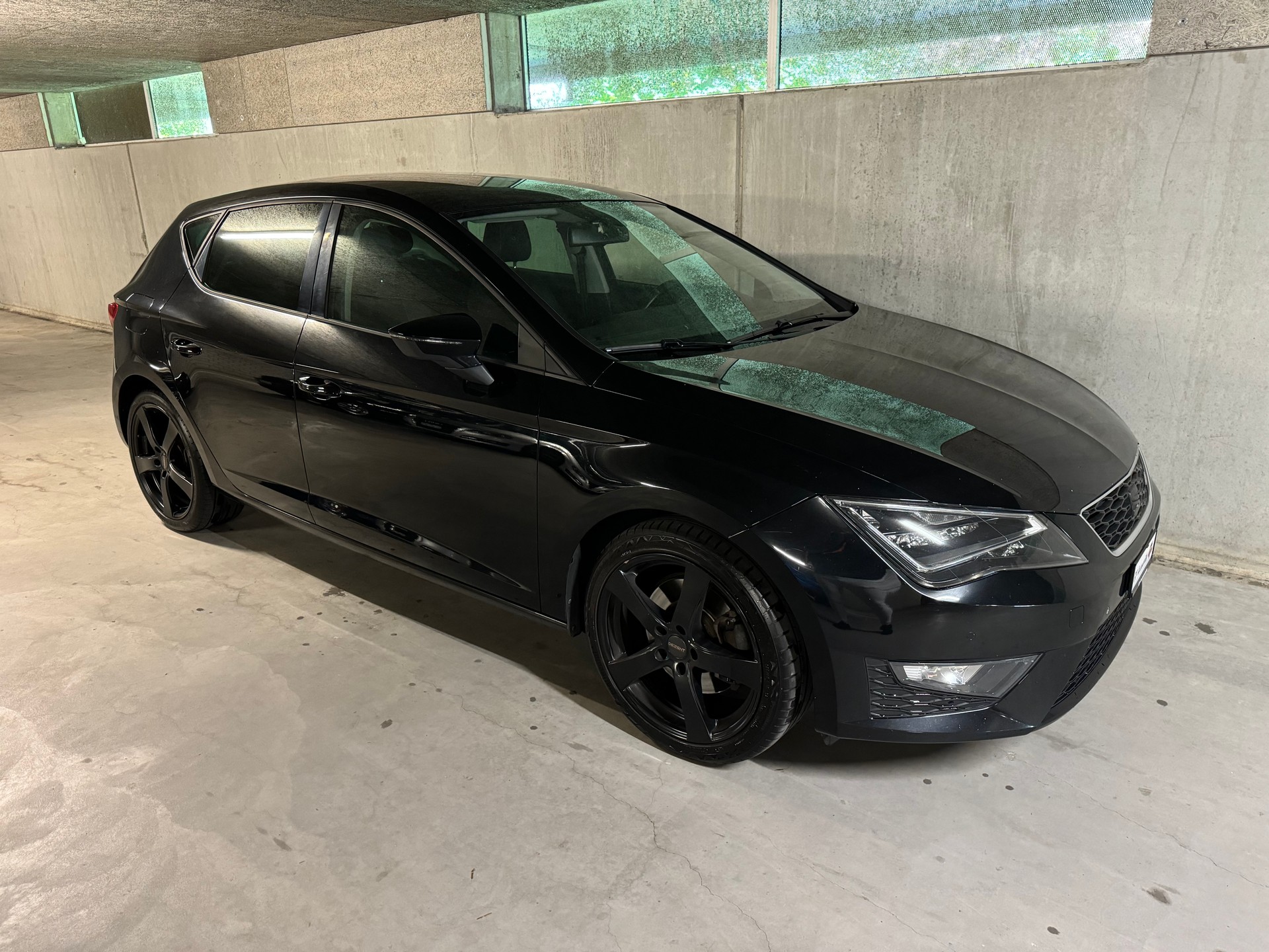 SEAT Leon SC 1.8 TSI FR Viva-image-3