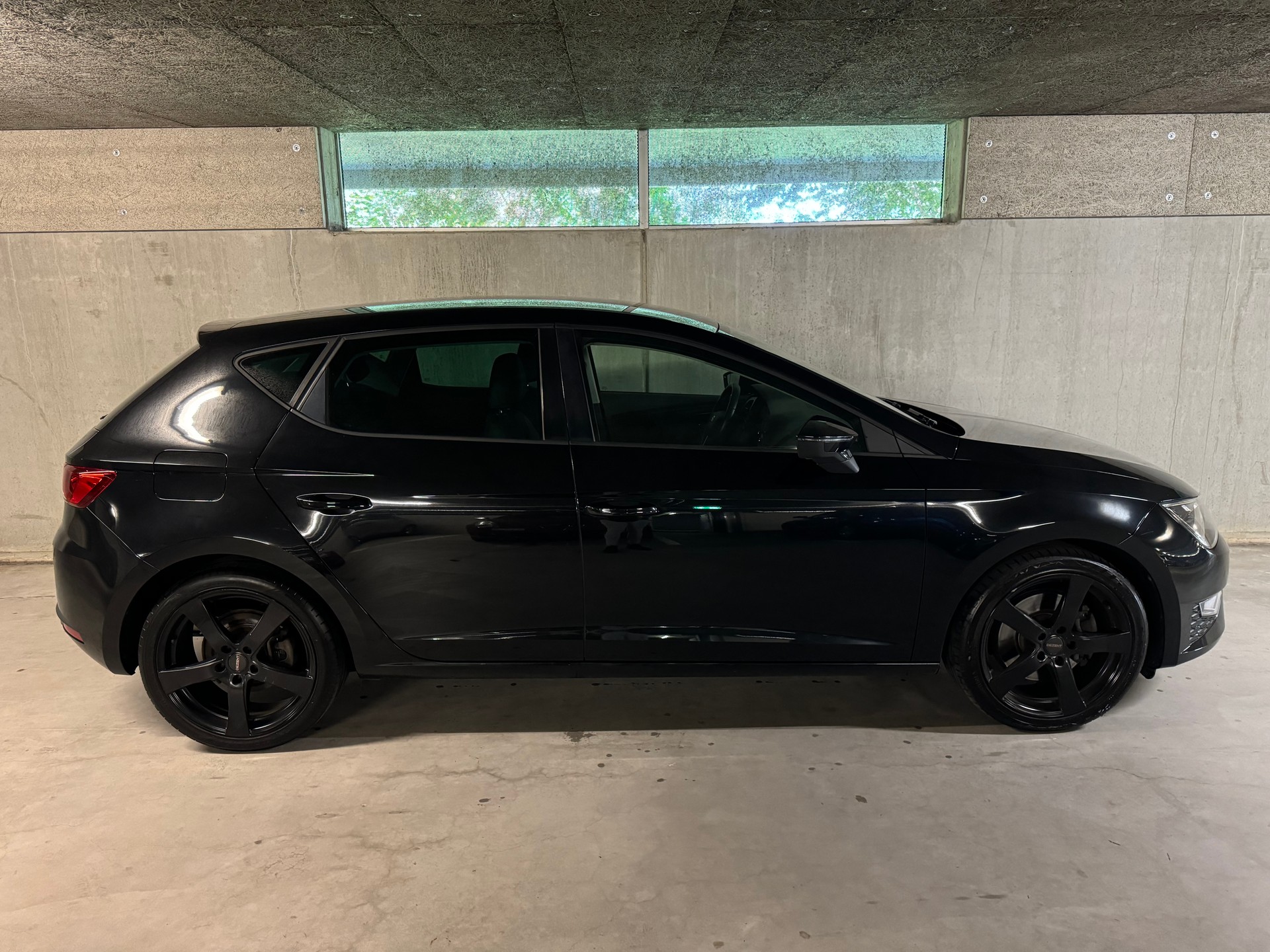 SEAT Leon SC 1.8 TSI FR Viva-image-4