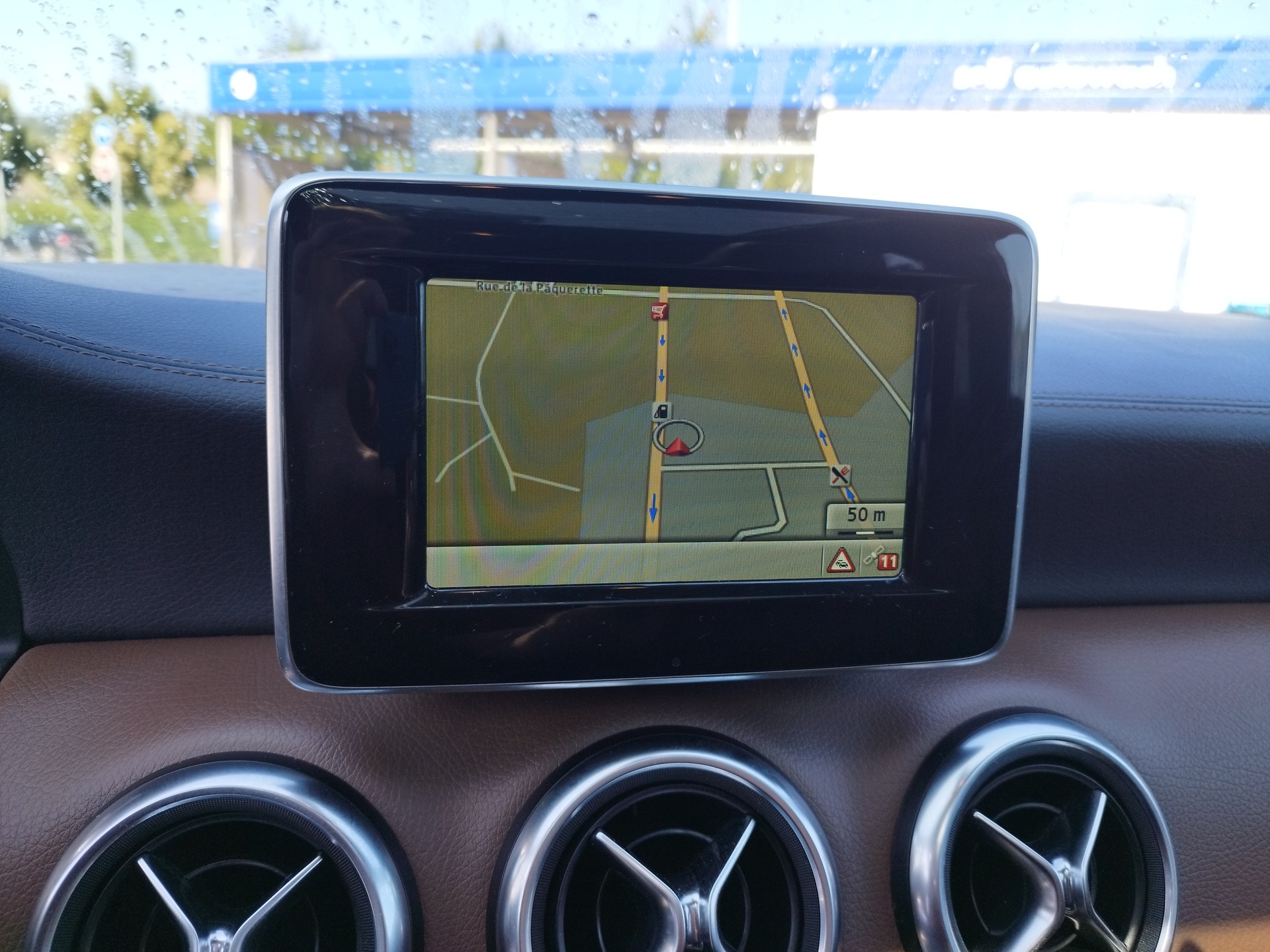 MERCEDES-BENZ A 200 CDI AMG LINE 7G-DCT-image-15