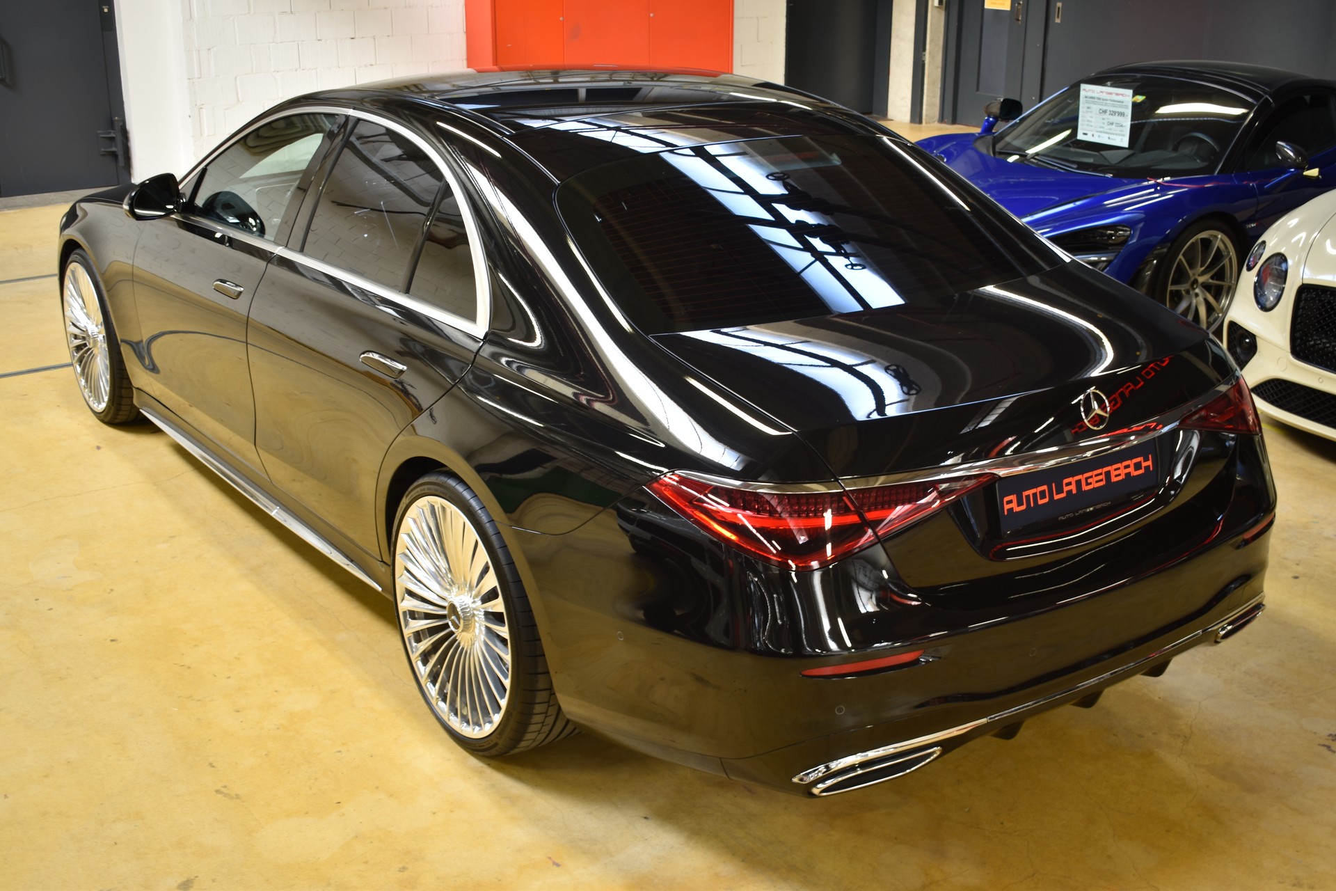 MERCEDES-BENZ S 400 d 4Matic AMG Line 9G-Tronic-showroom-element-3