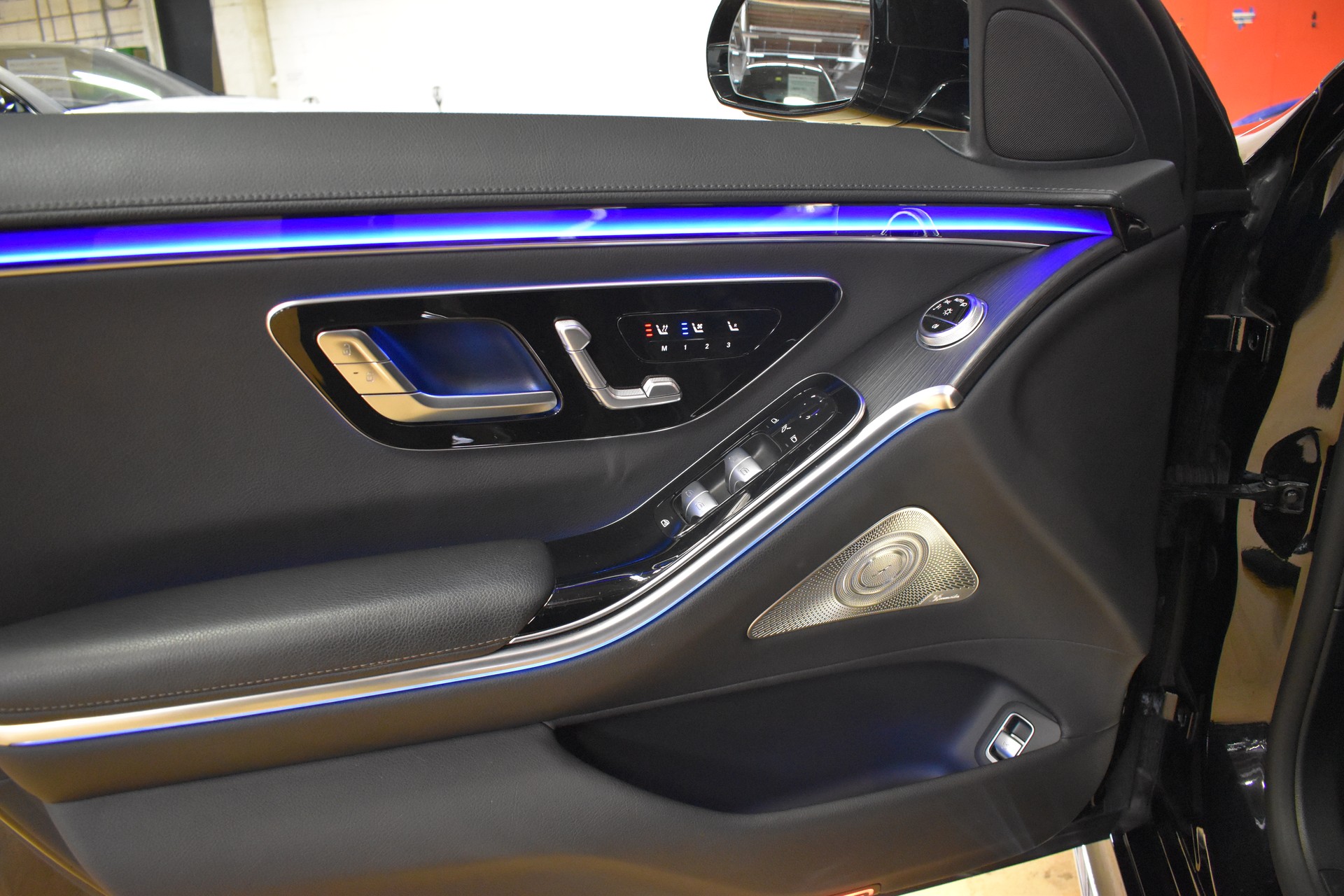 MERCEDES-BENZ S 400 d 4Matic AMG Line 9G-Tronic-image-21