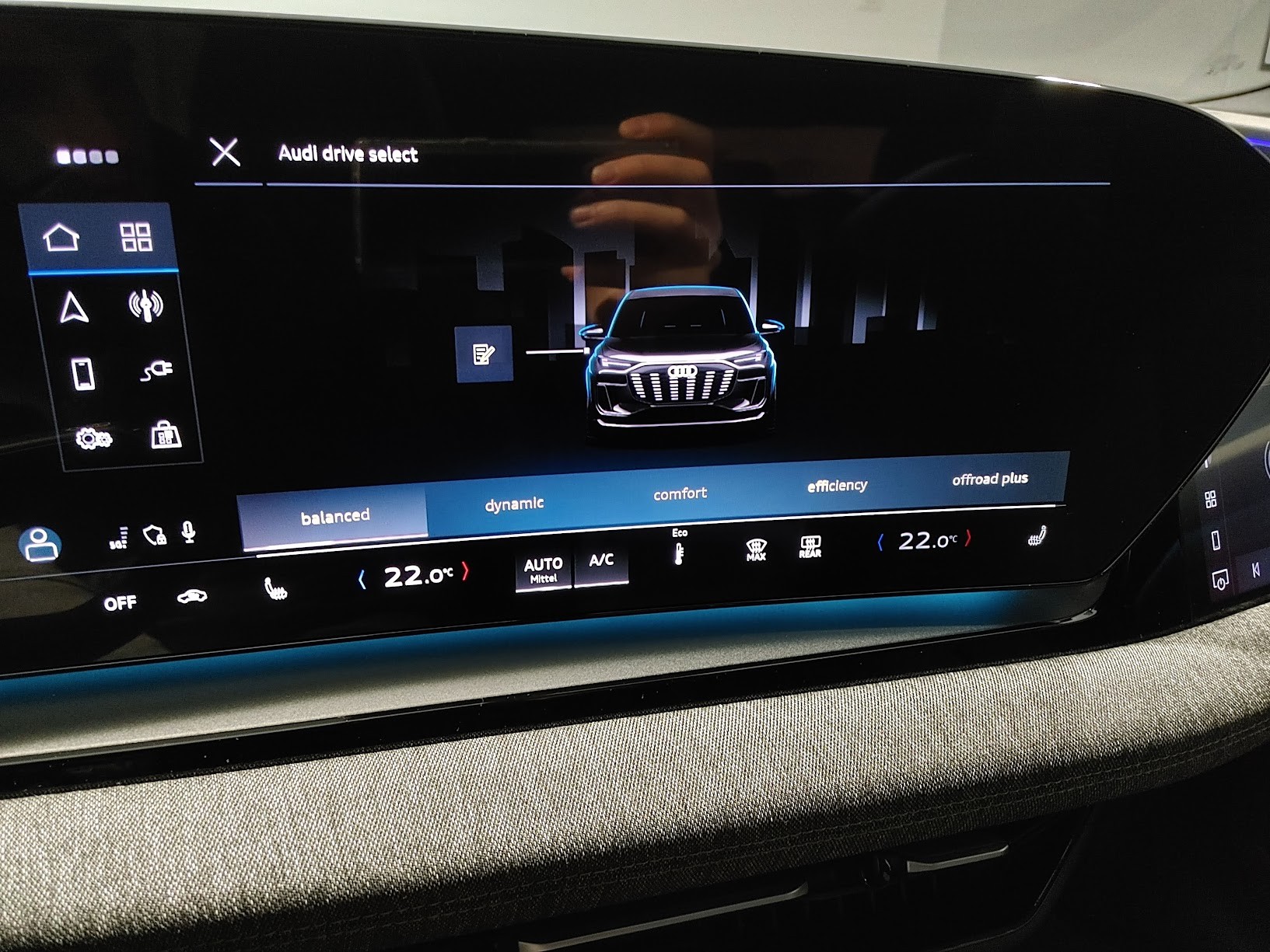 AUDI Q6 e-tron quattro-image-7