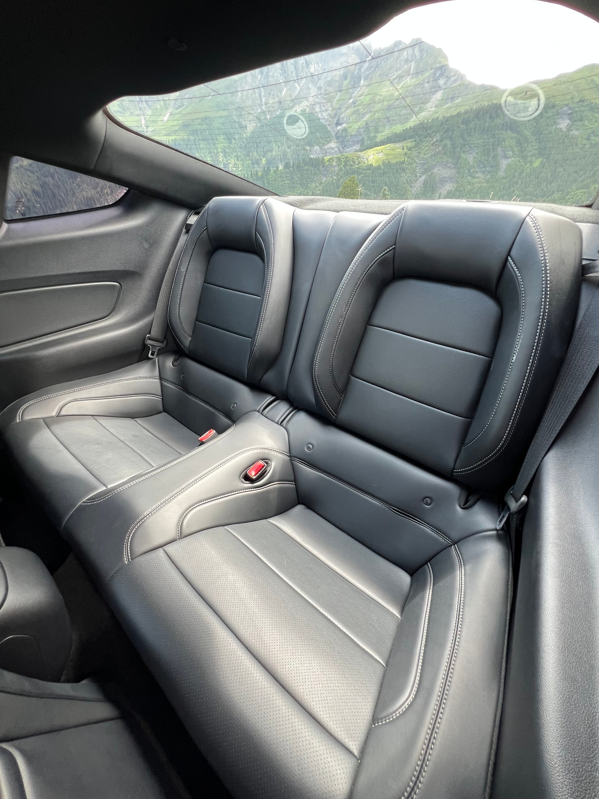FORD Mustang Fastback 2.3 Automat-image-12