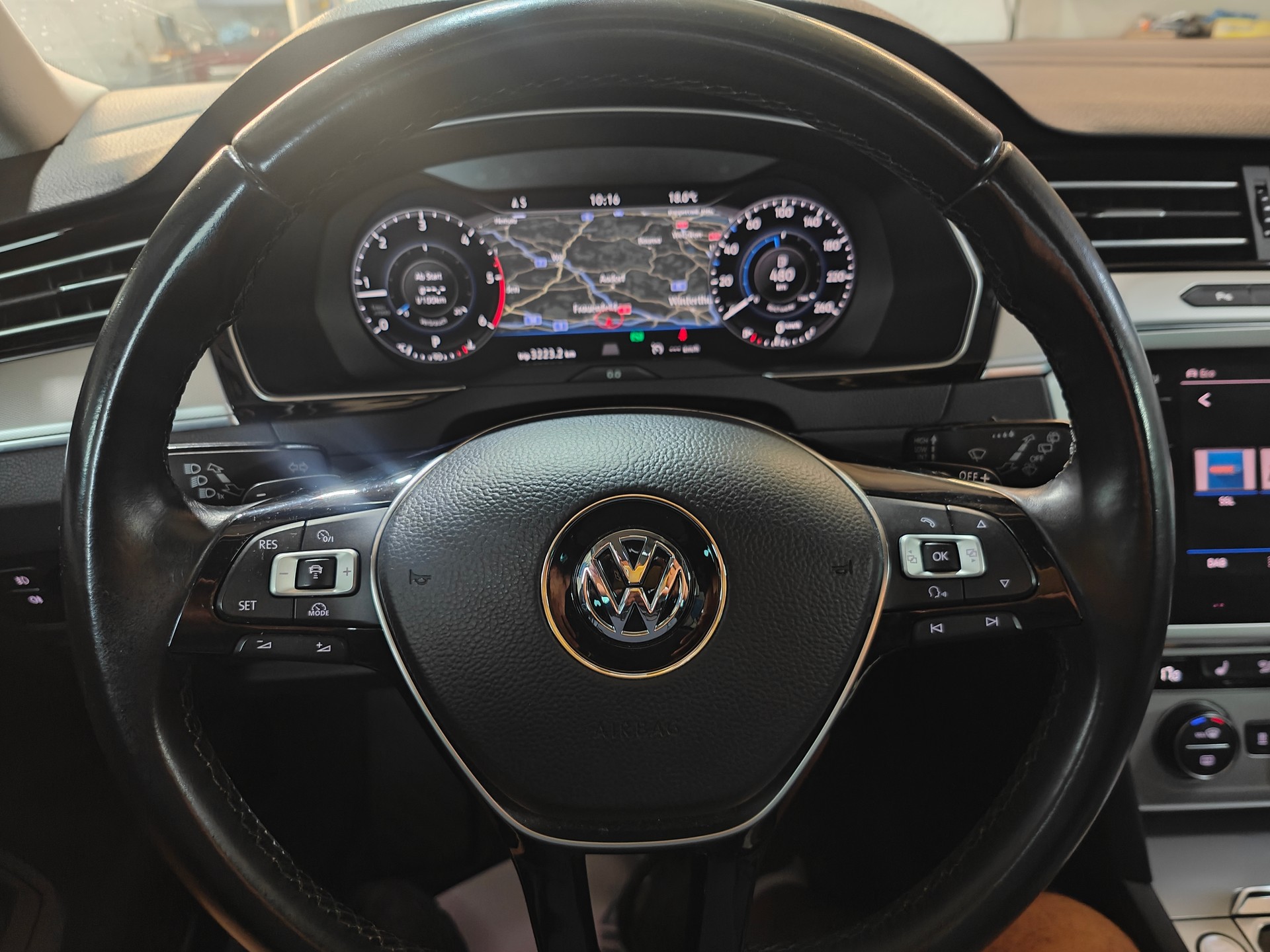 VW Passat Variant 2.0 TDI BMT Comfortline DSG 4Motion-image-11