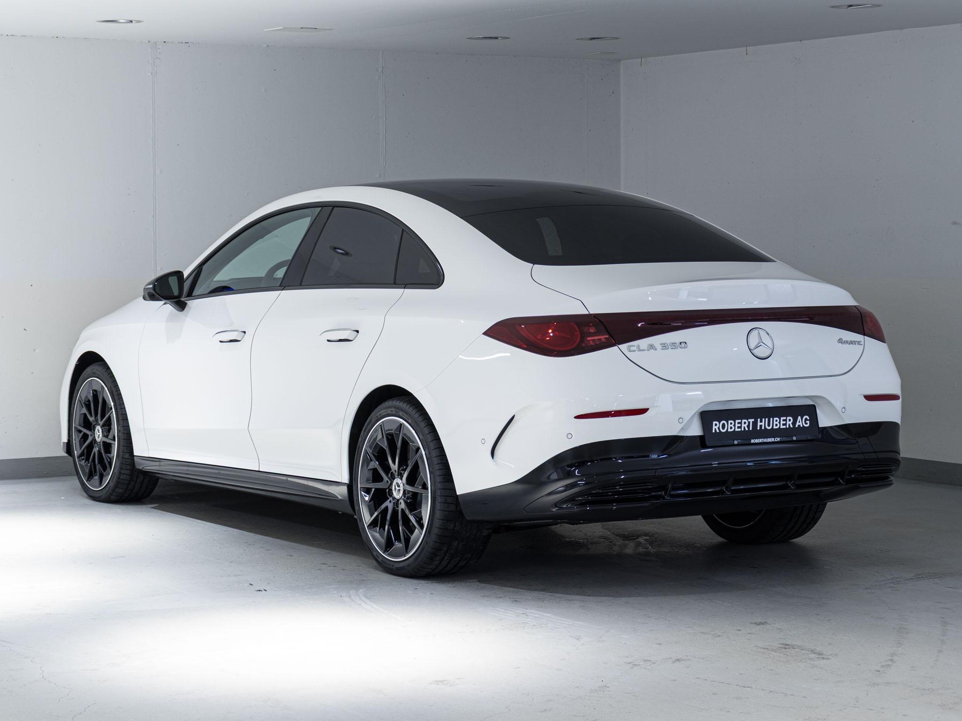 MERCEDES-BENZ CLA 350 4MATIC-image-3