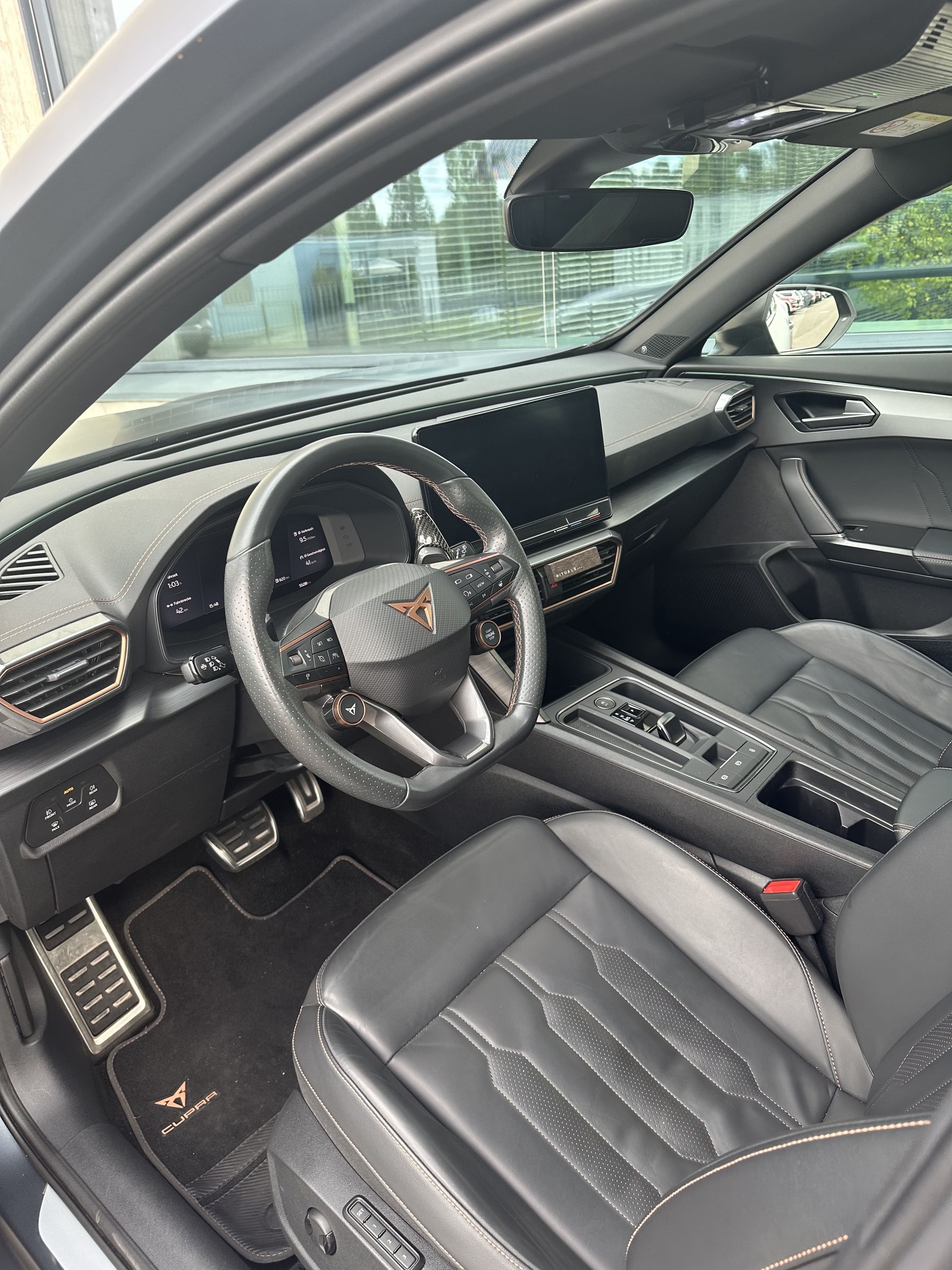 CUPRA Formentor 2.0TSI VZ 4Drive DSG-image-4