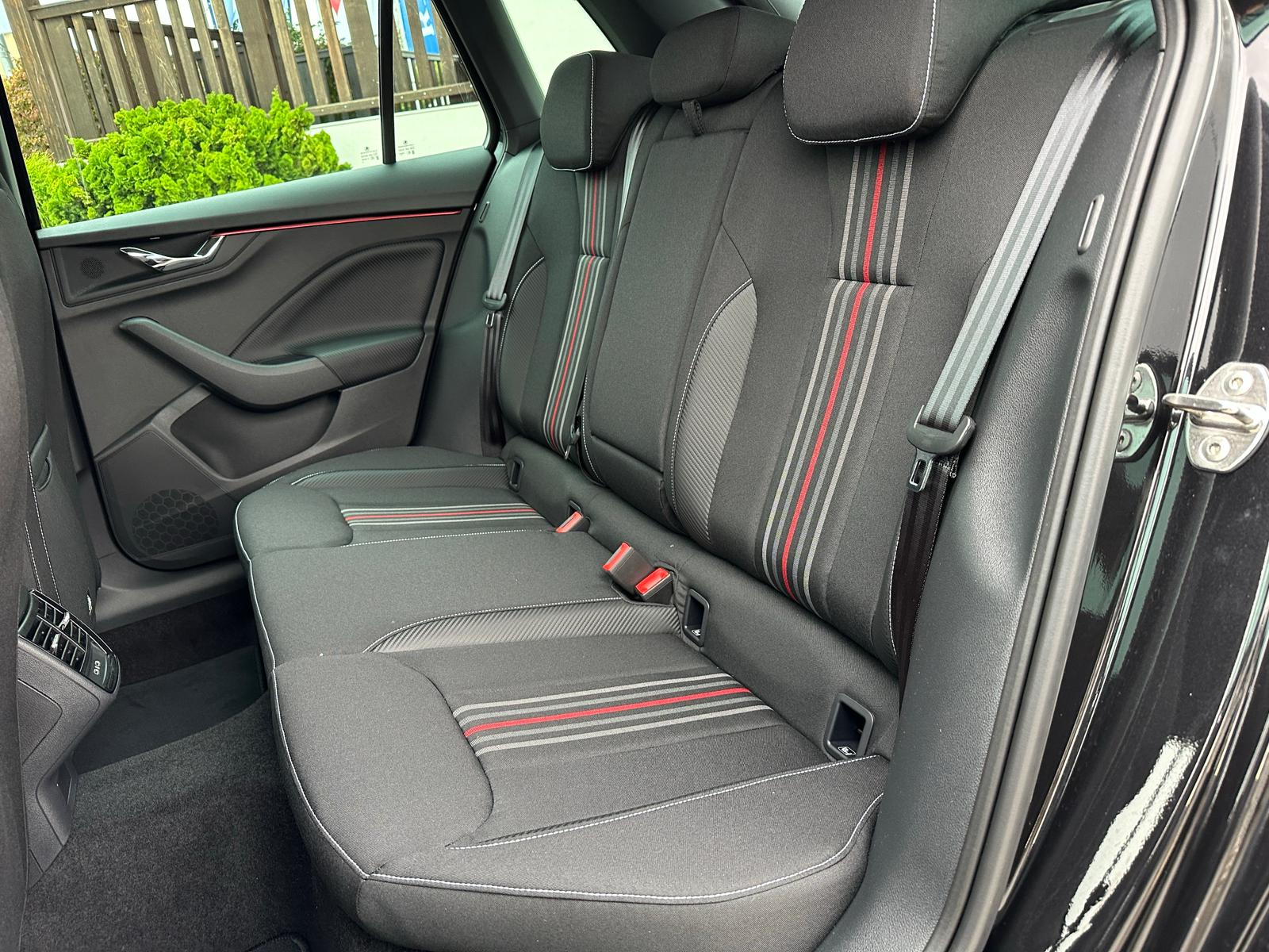 SKODA Kamiq 1.0 TSI Monte Carlo DSG-image-10