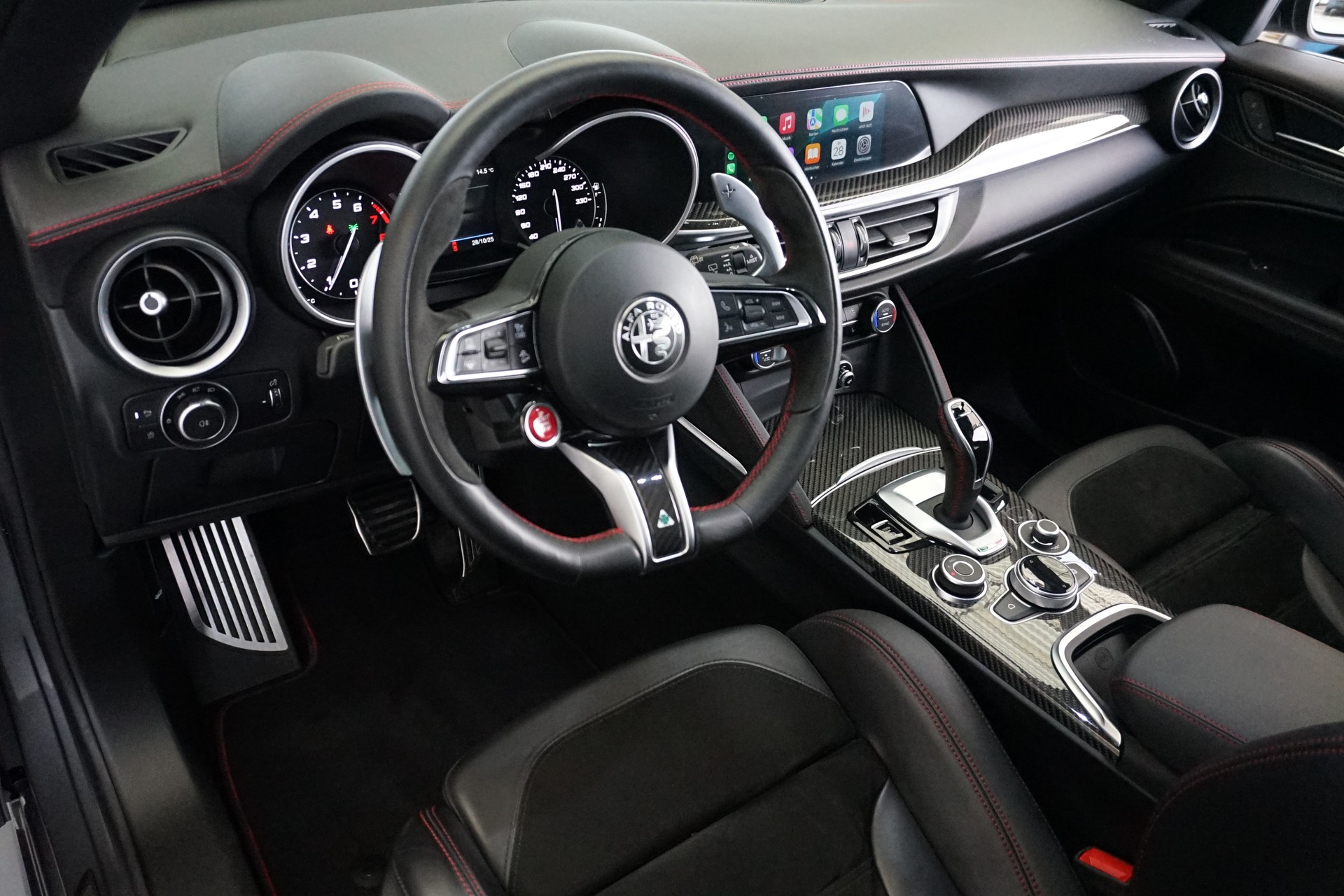 ALFA ROMEO Stelvio 2.9 V6 Quadrifoglio Q4 Automatic 510PS-image-19