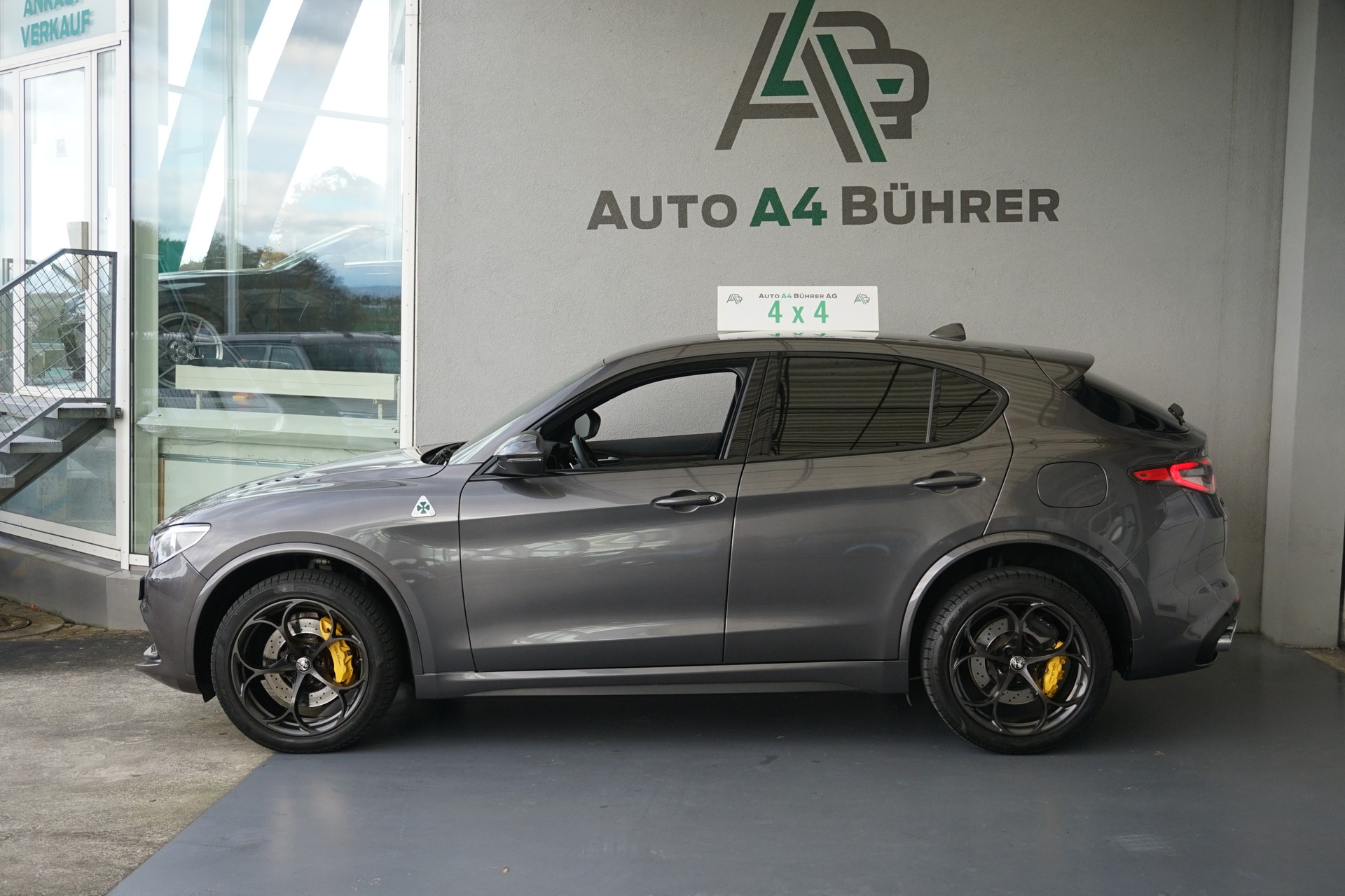 ALFA ROMEO Stelvio 2.9 V6 Quadrifoglio Q4 Automatic 510PS-image-0