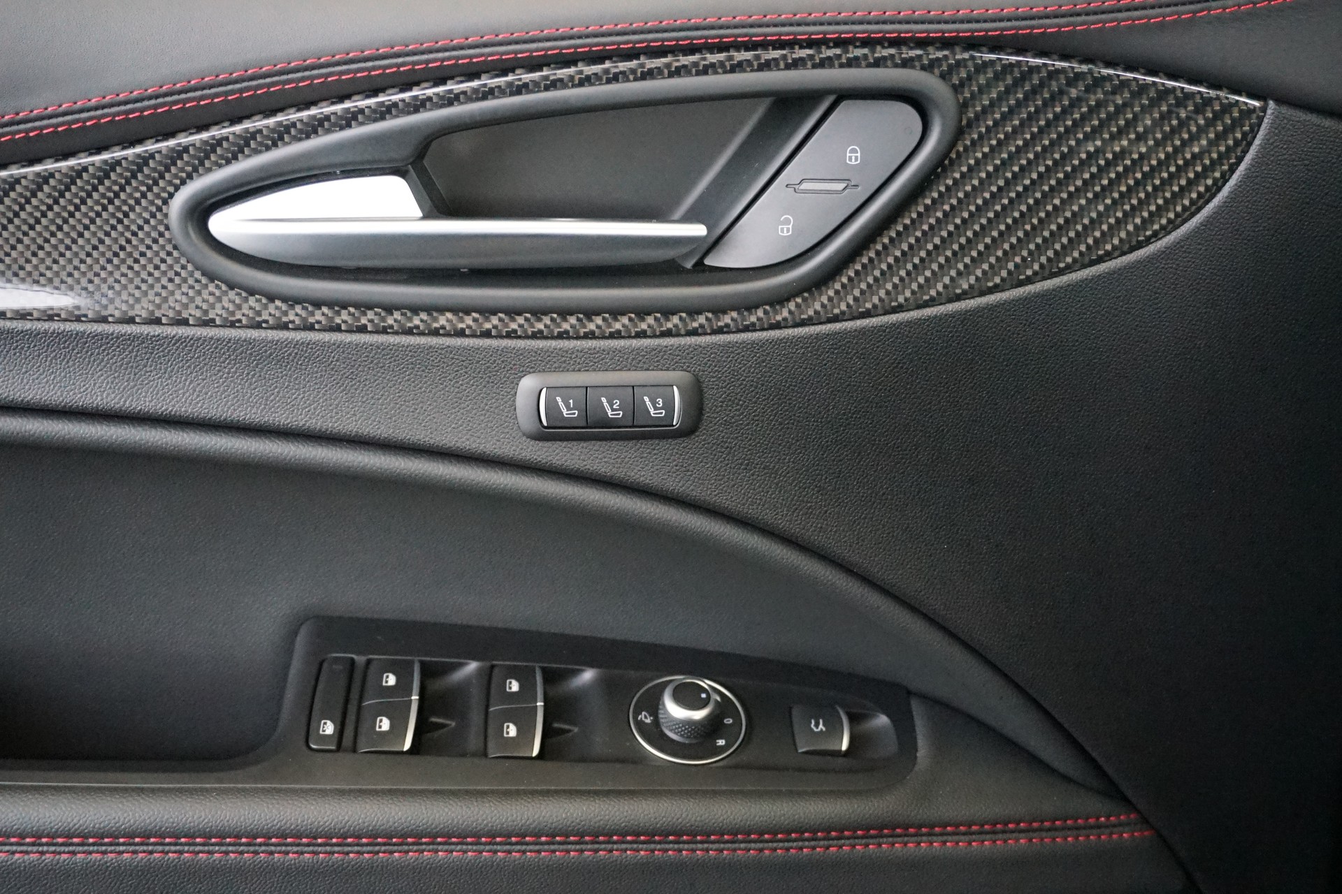 ALFA ROMEO Stelvio 2.9 V6 Quadrifoglio Q4 Automatic 510PS-image-17