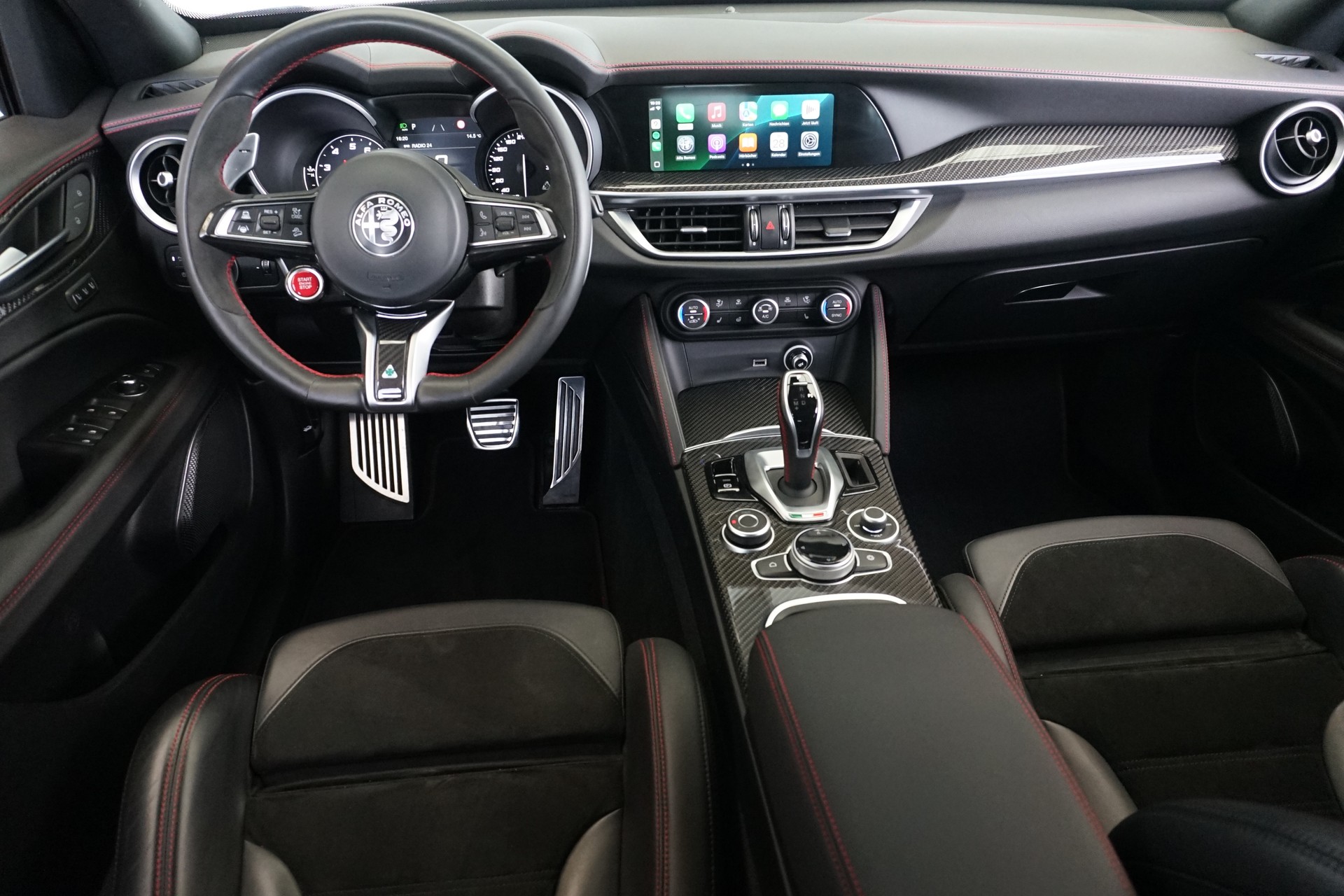 ALFA ROMEO Stelvio 2.9 V6 Quadrifoglio Q4 Automatic 510PS-image-14