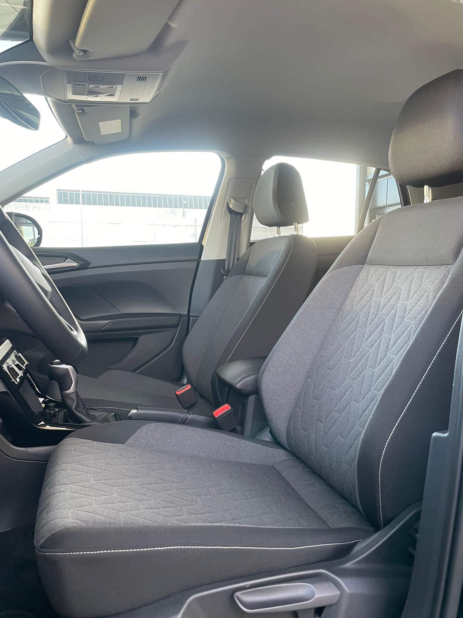 VW T-Cross 1.0 TSI 115 Life DSG-image-5