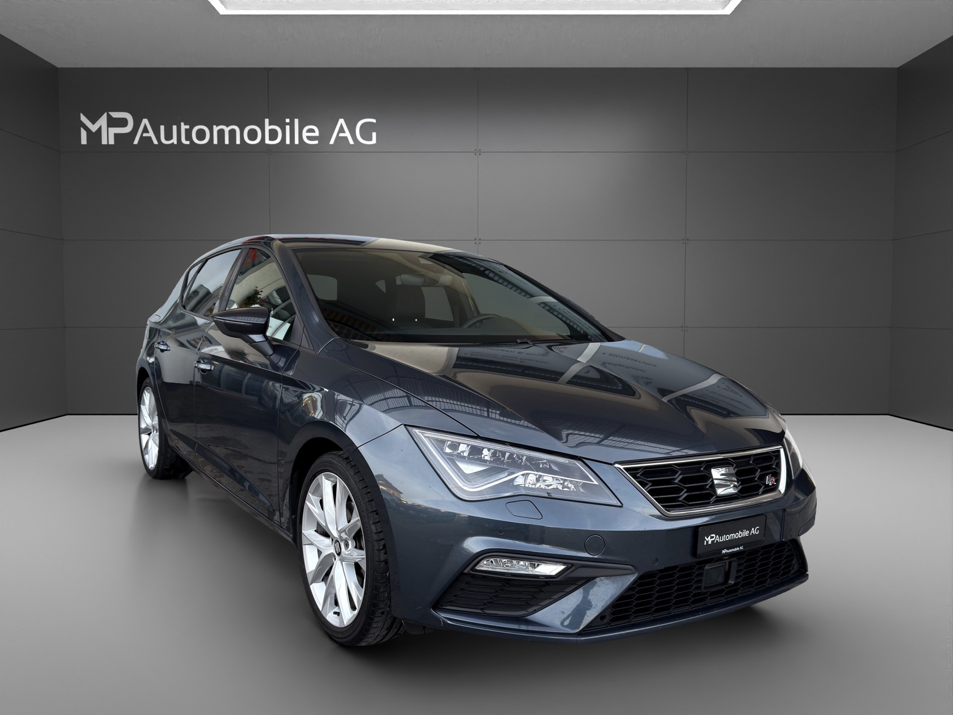 SEAT Leon 1.5 TSI EVO FR ACT FR-image-1