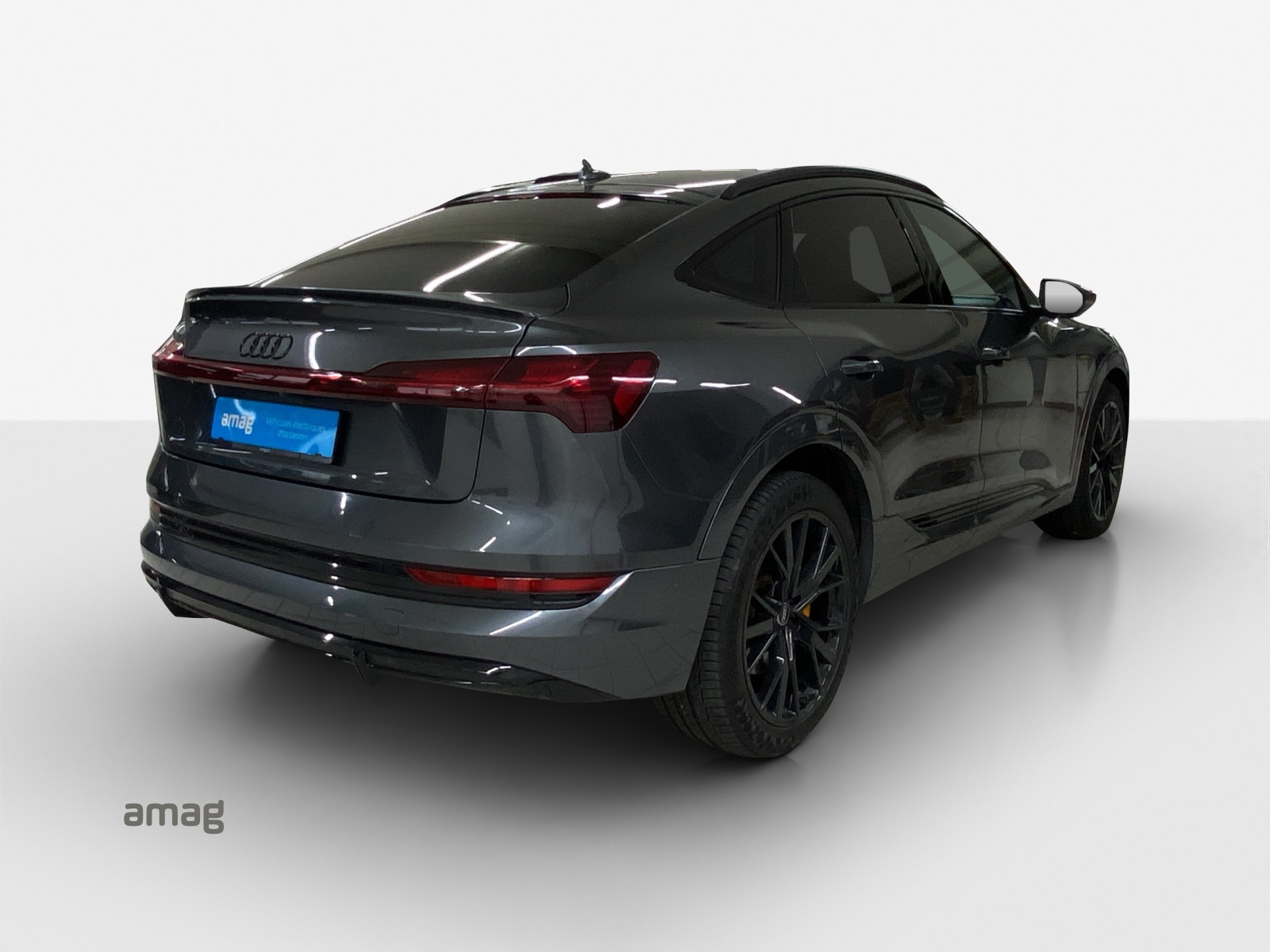 AUDI e-tron 55 Sportback S Line Black Edition quattro-image-5
