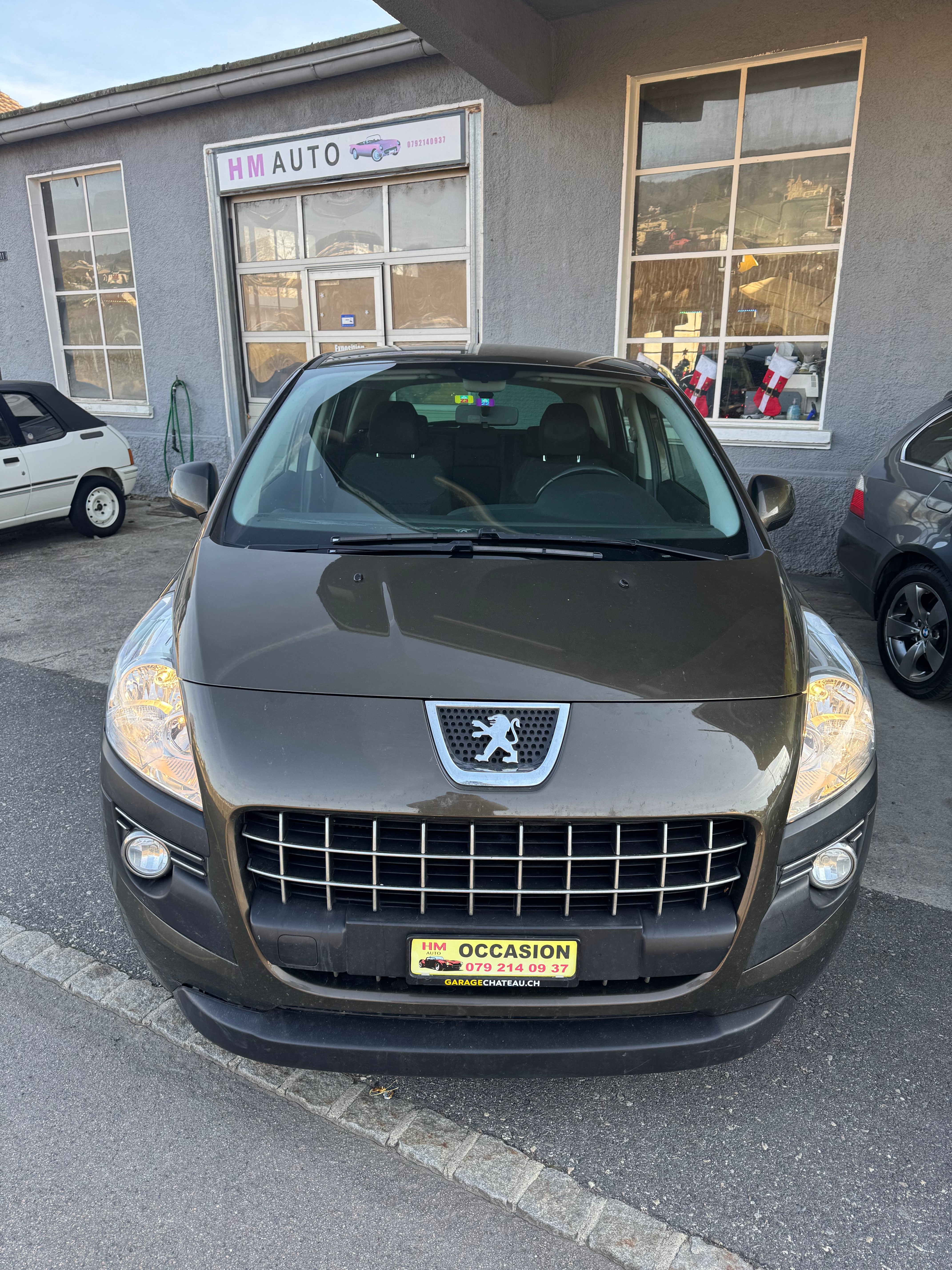 Car photo