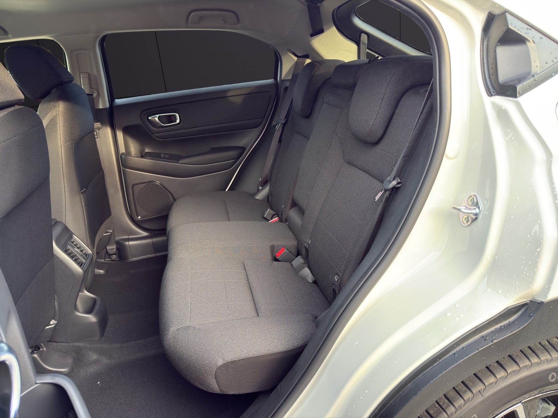 HONDA HR-V 1.5i-MMD Elegance CVT-image-15