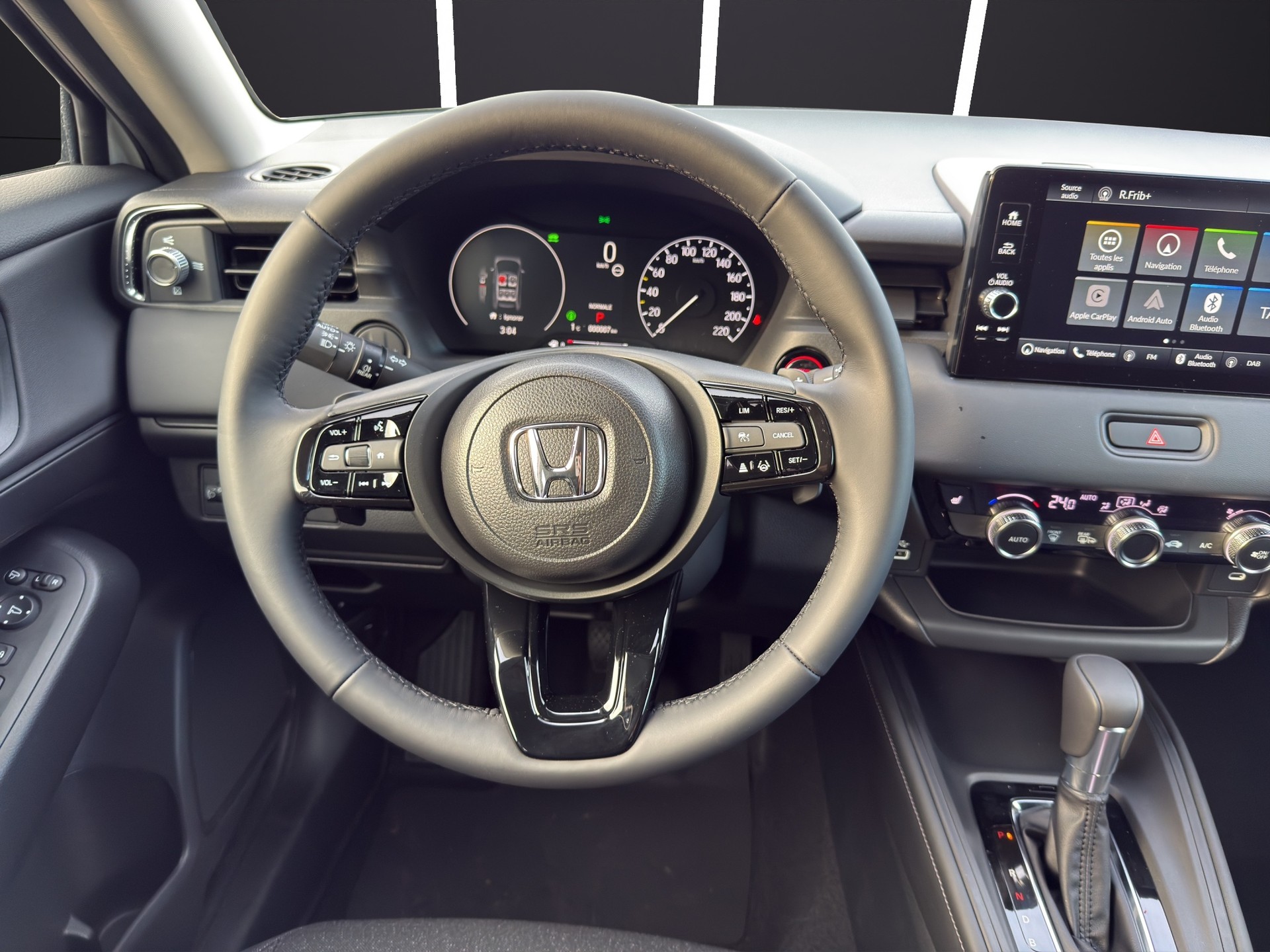 HONDA HR-V 1.5i-MMD Elegance CVT-image-9