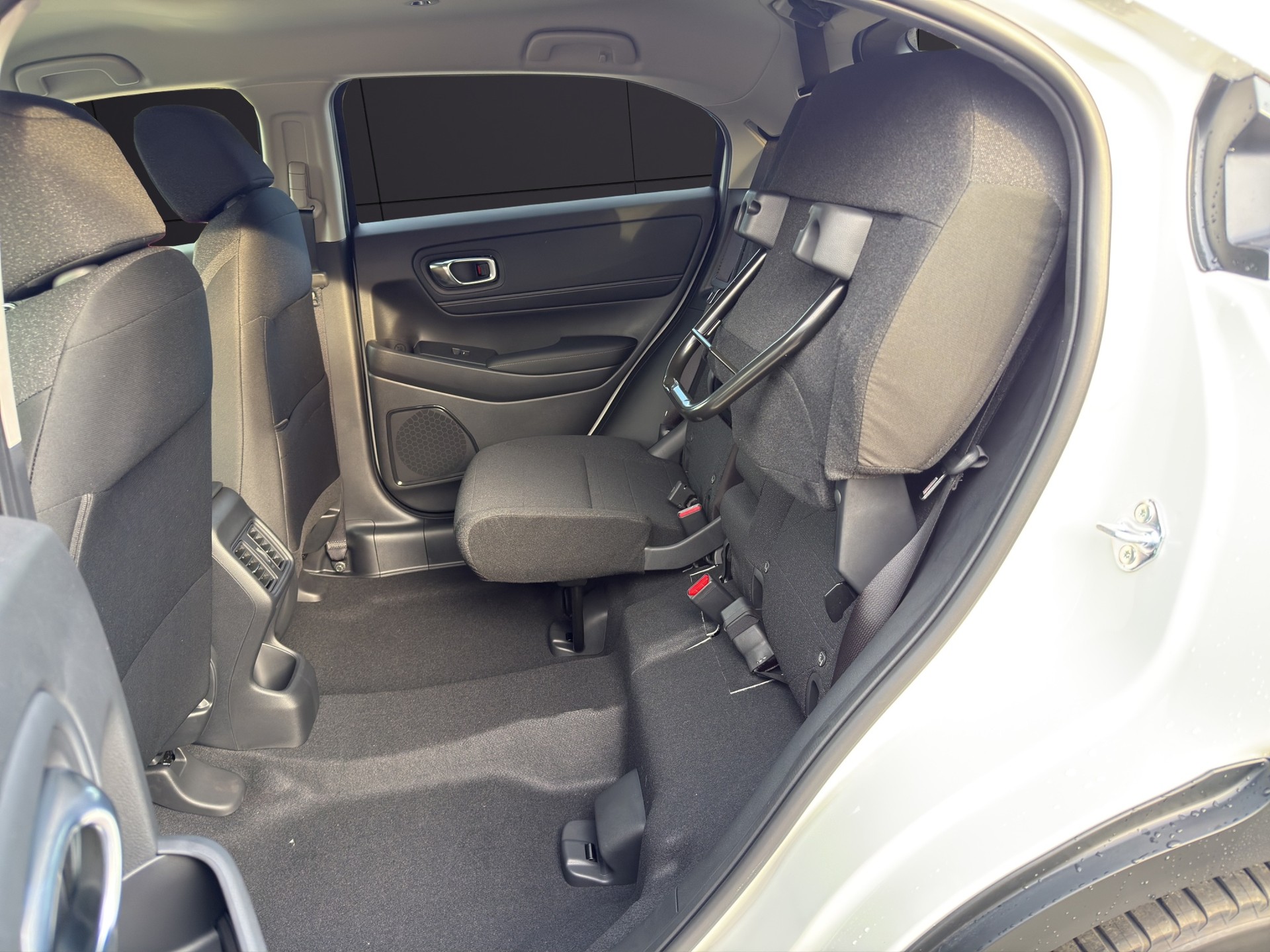 HONDA HR-V 1.5i-MMD Elegance CVT-image-16