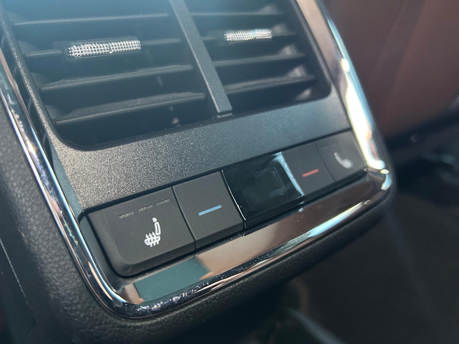 SKODA Enyaq iV 80x Founders Edition-image-4