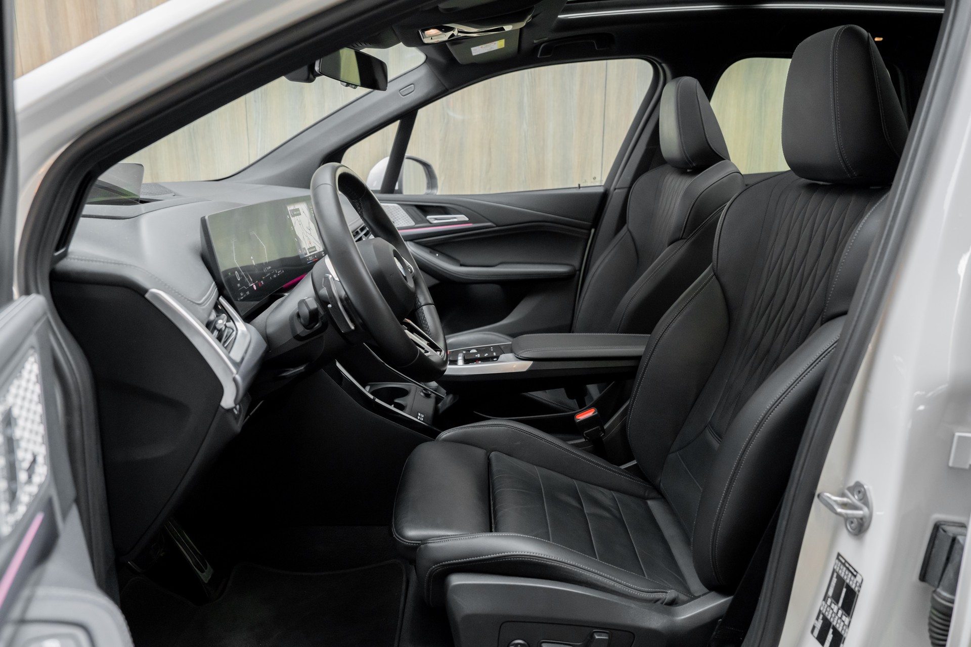 BMW 218d Active Tourer M Sport DKG-image-4