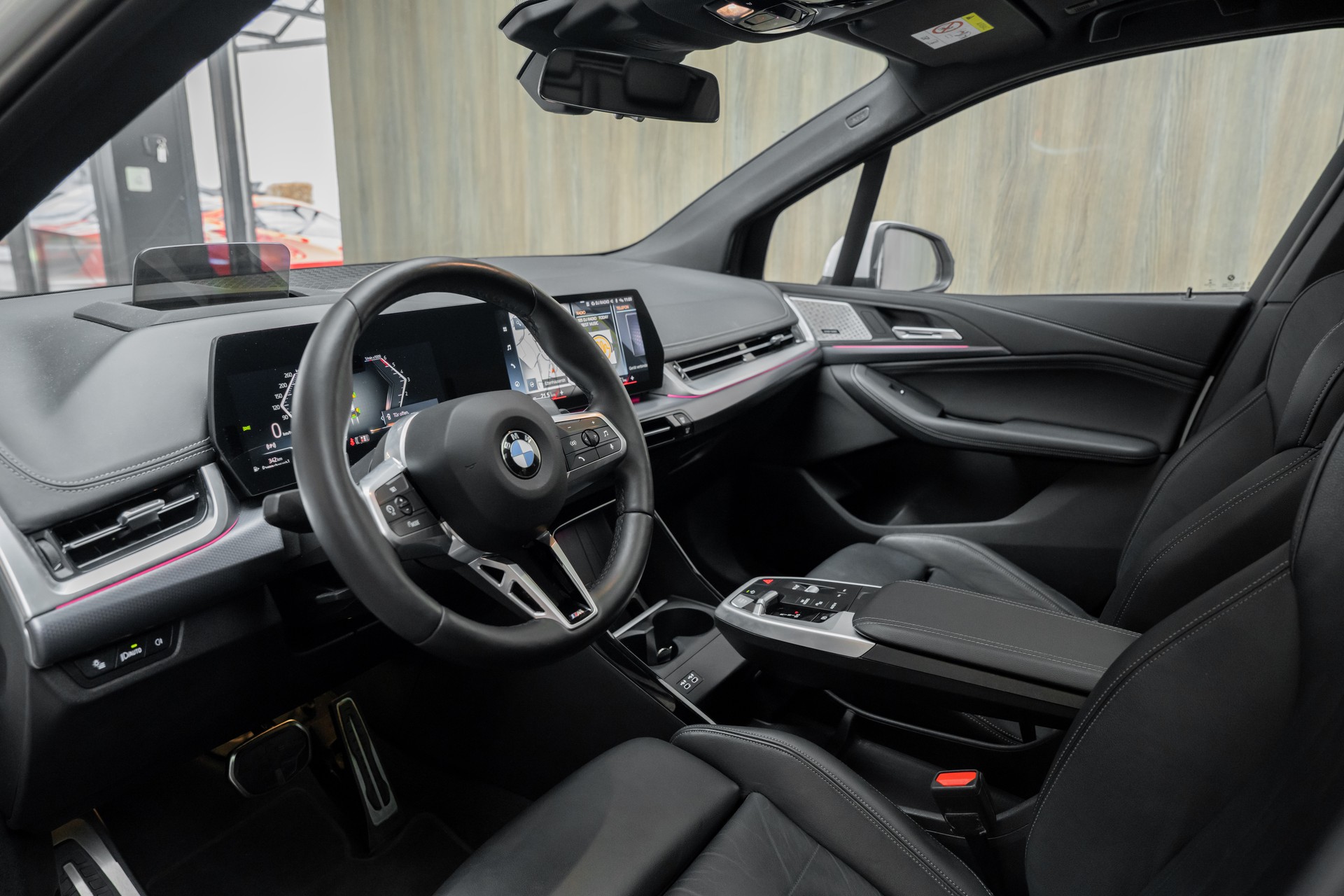 BMW 218d Active Tourer M Sport DKG-image-3