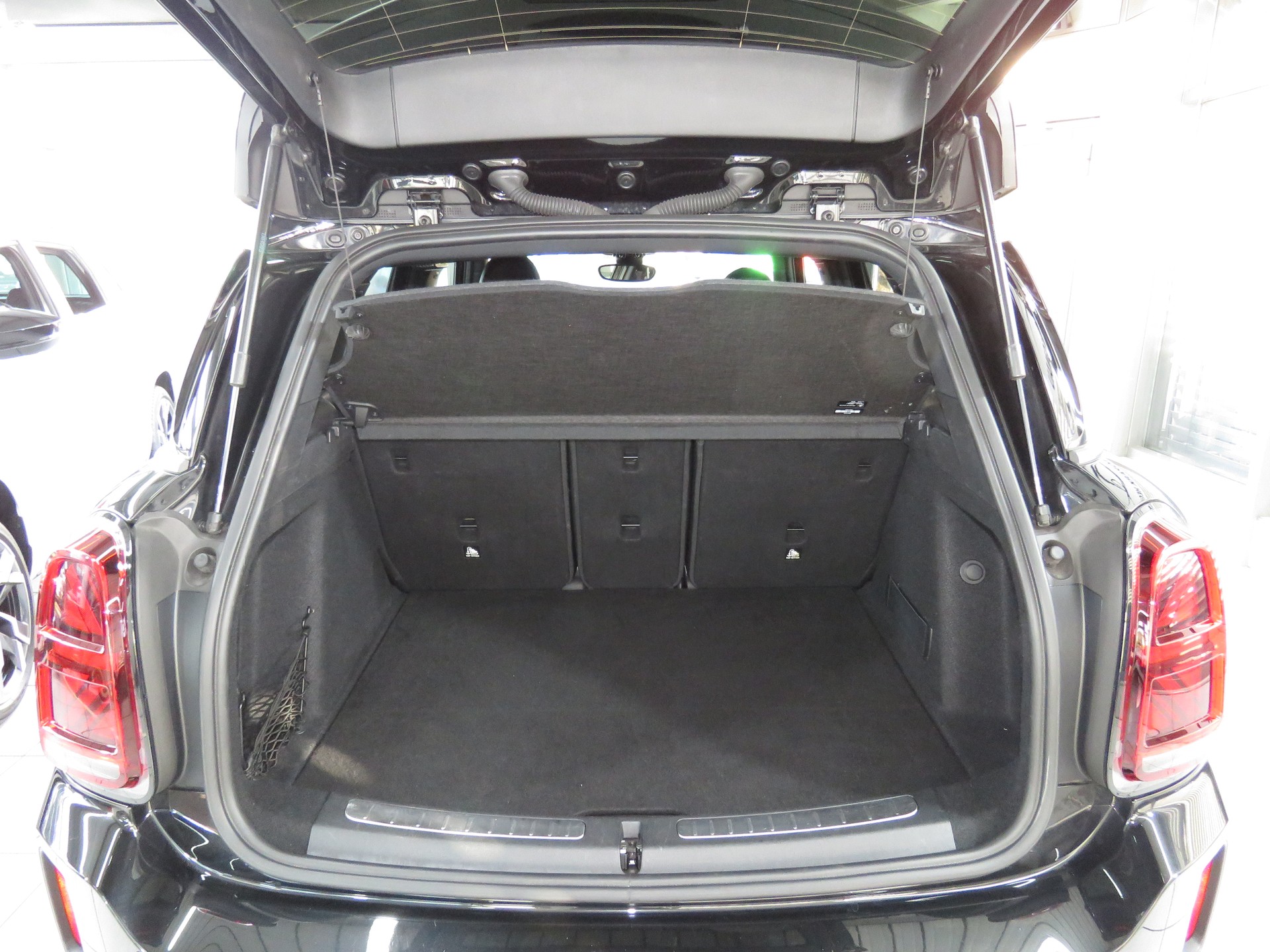 MINI Countryman John Cooper Works ALL4 Steptronic (Automat)-image-10