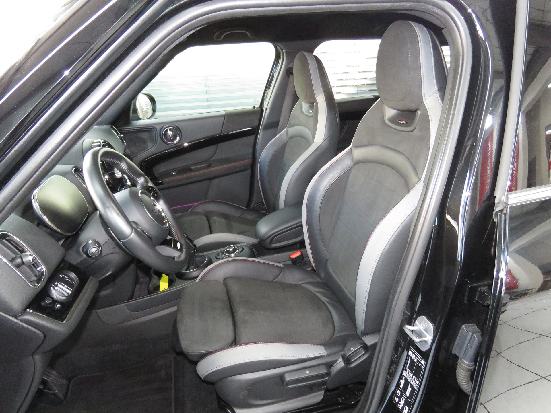 MINI Countryman John Cooper Works ALL4 Steptronic (Automat)-image-7