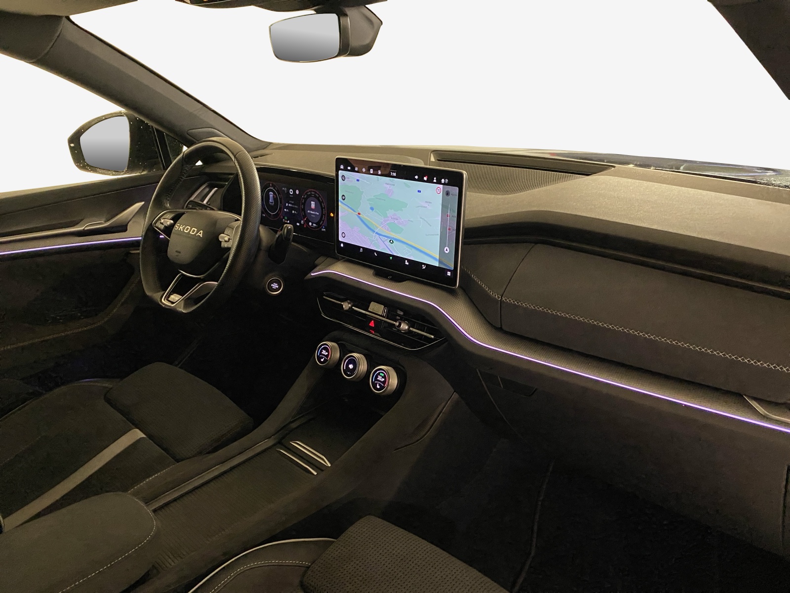 SKODA Kodiaq 1.5 TSI PHEV Sportline-image-13