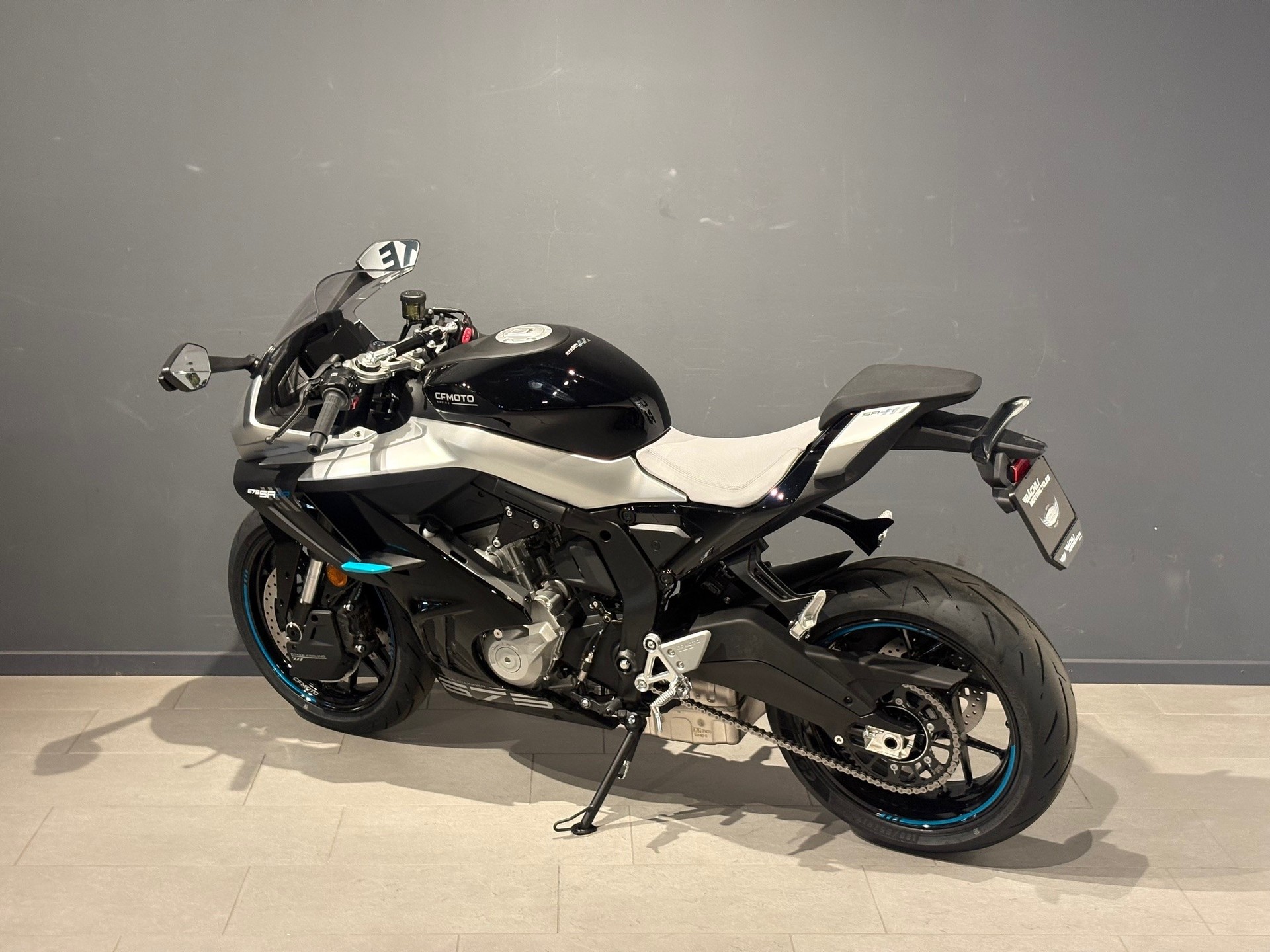 CF MOTO 675 SR-R-image-4