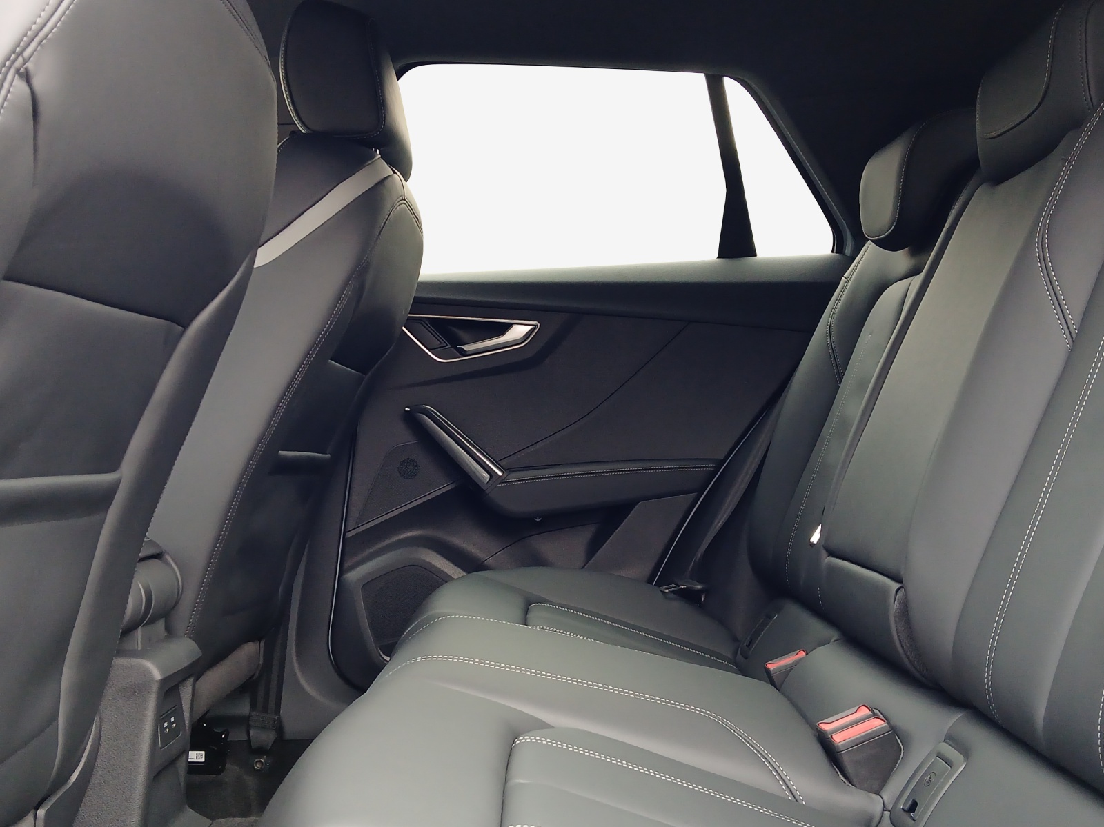 AUDI Q2 40 TFSI S line Attraction quattro S-tronic-image-11