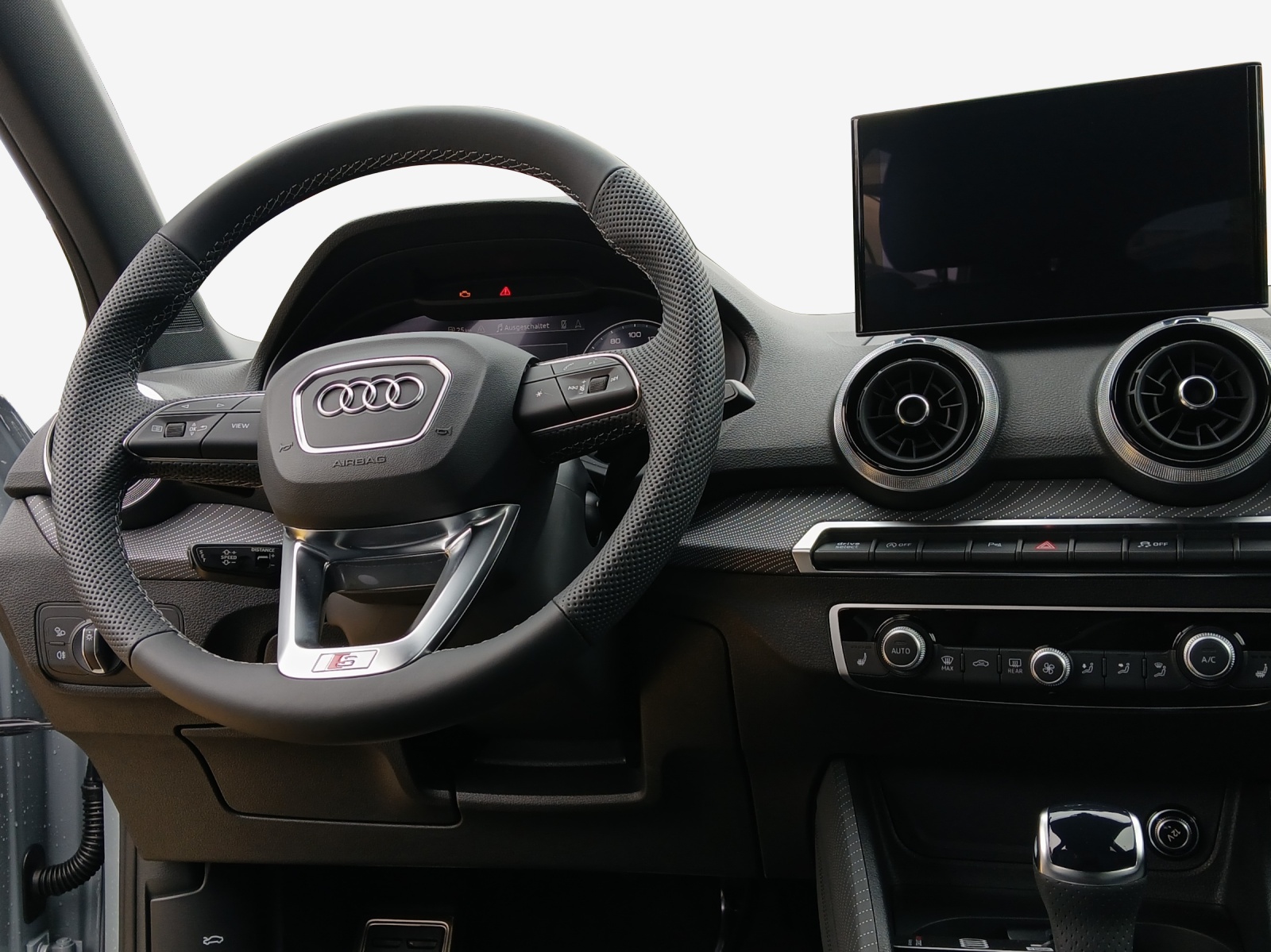 AUDI Q2 40 TFSI S line Attraction quattro S-tronic-image-8