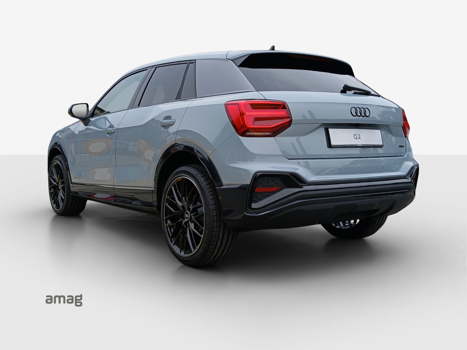 AUDI Q2 40 TFSI S line Attraction quattro S-tronic-image-2
