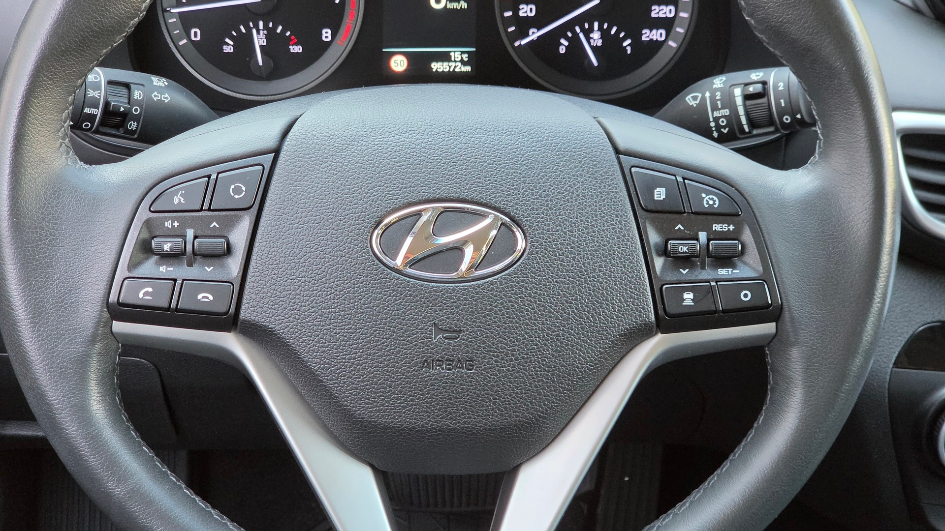 HYUNDAI Tucson 1.6 TGDI Vertex 4WD Automatic-image-18