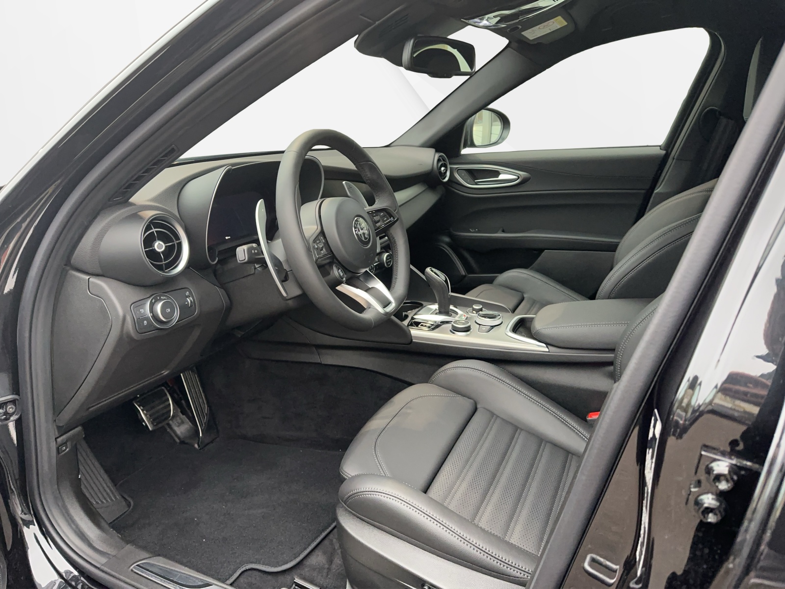 ALFA ROMEO Giulia 2.0 Q4 Sprint Edition-image-5