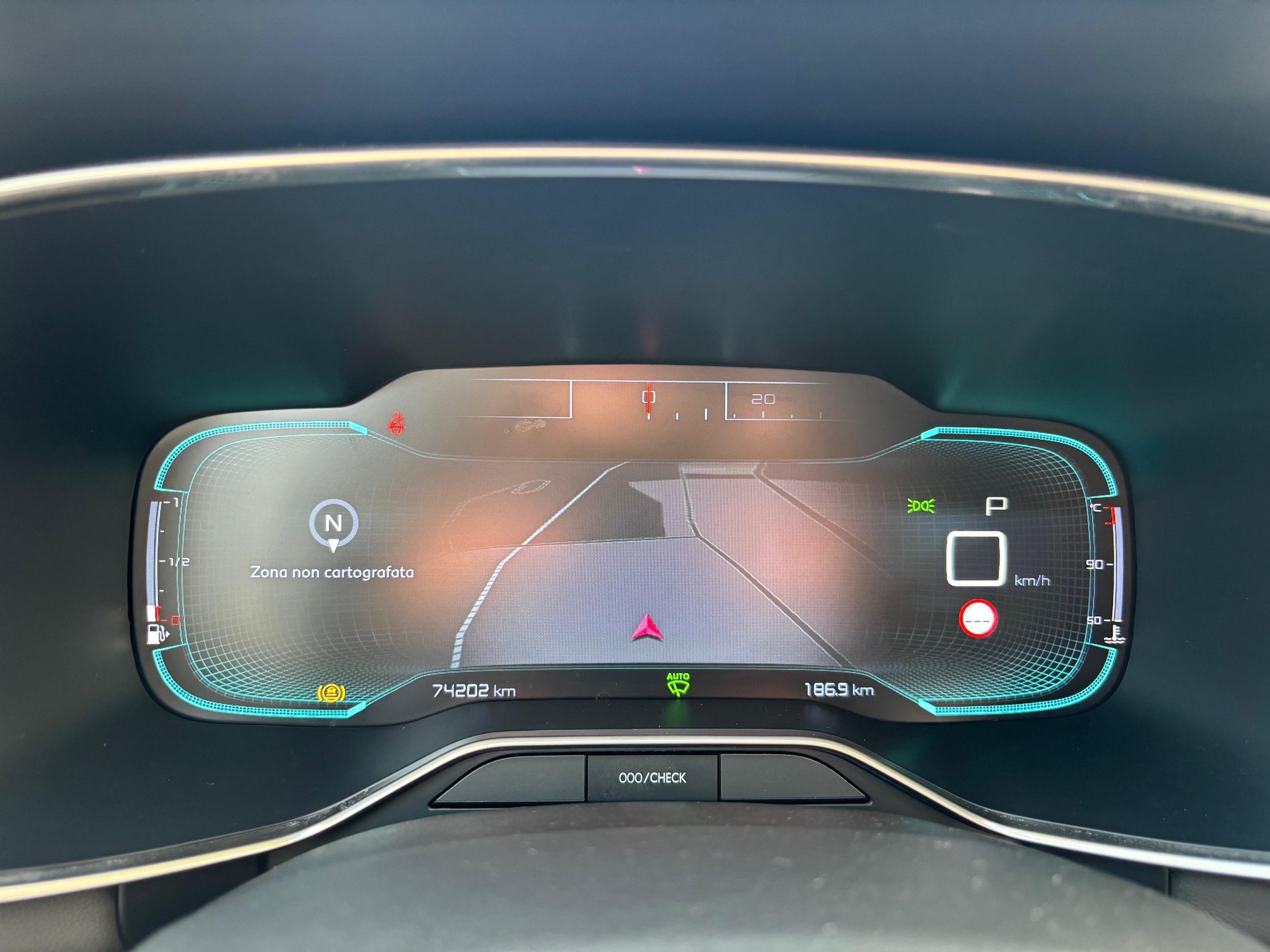 CITROEN C5 Aircross 2.0 BlueHDi Shine-image-9