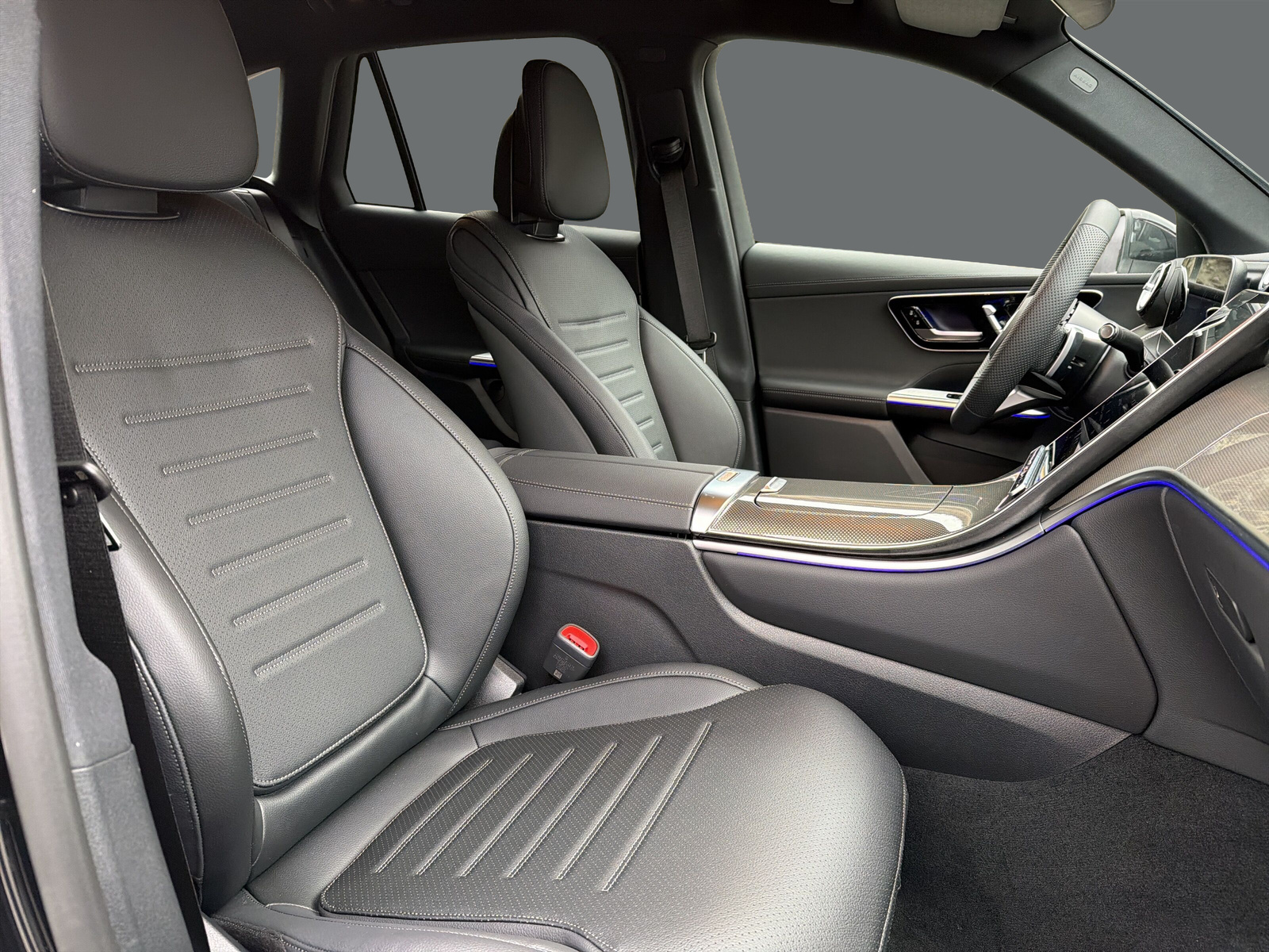 MERCEDES-BENZ GLC 300 de 4Matic EQ Star 9G-Tronic-image-17