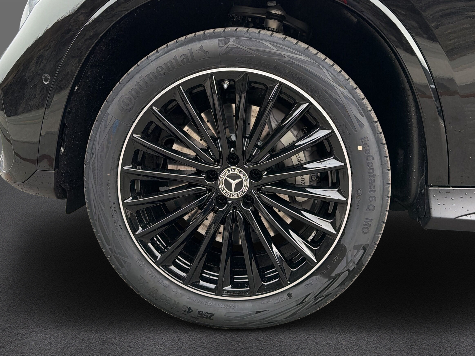 MERCEDES-BENZ GLC 300 de 4Matic EQ Star 9G-Tronic-image-20