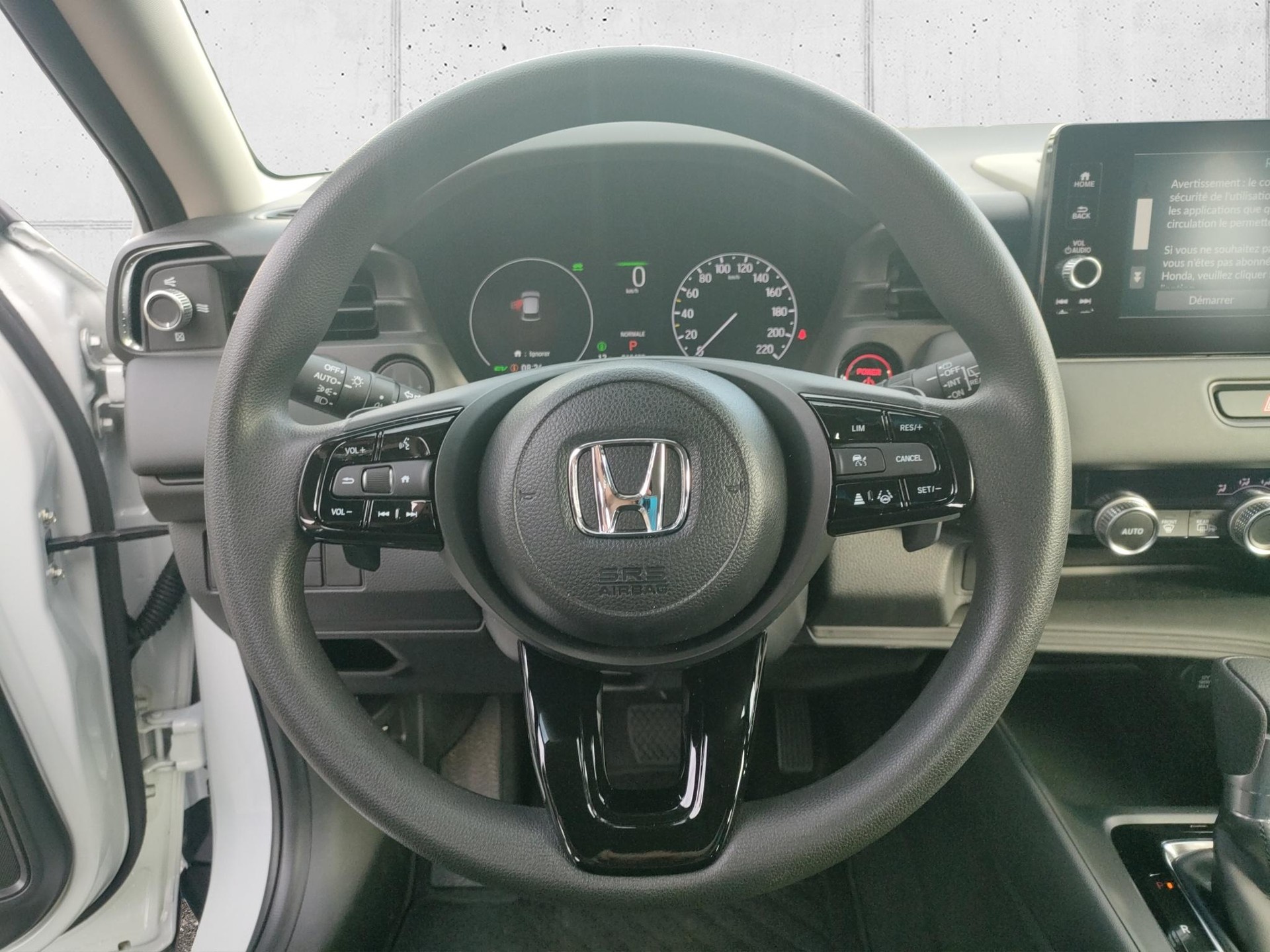 HONDA HR-V 1.5 i-MMD Advance-image-9