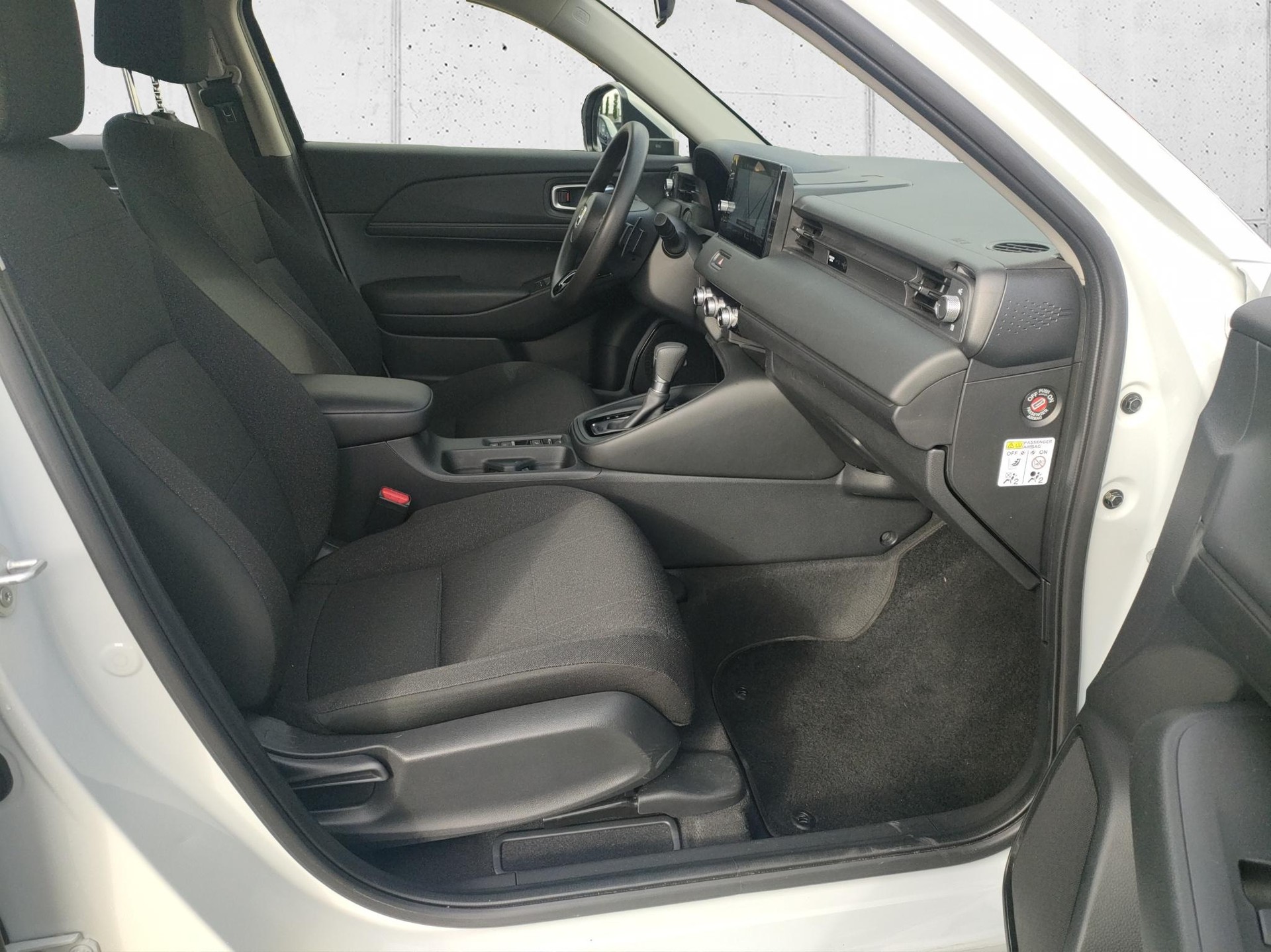 HONDA HR-V 1.5 i-MMD Advance-image-15