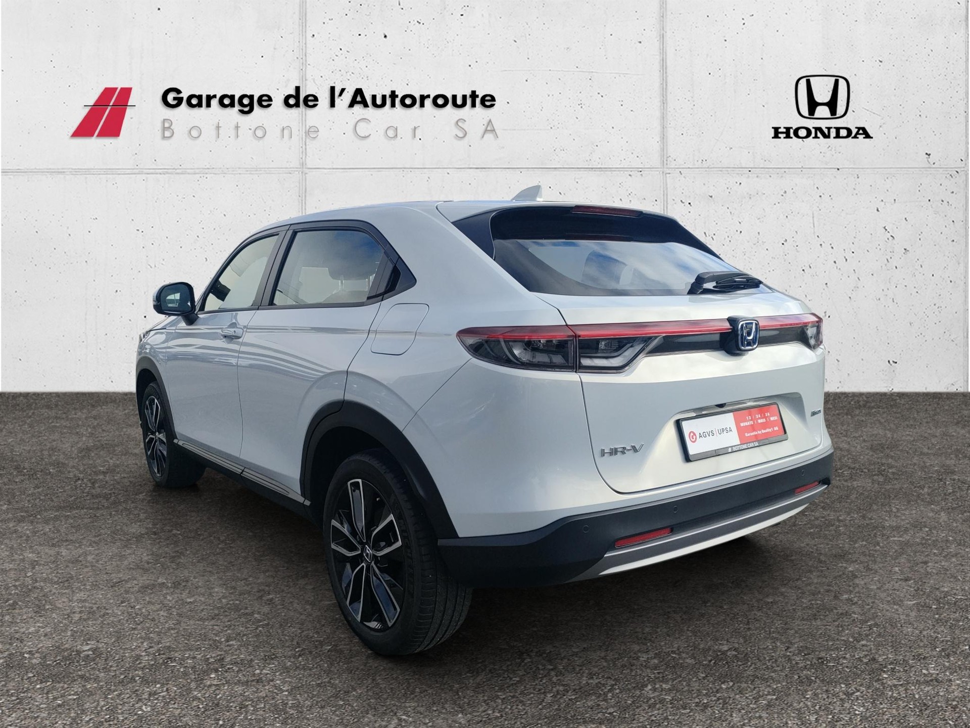 HONDA HR-V 1.5 i-MMD Advance-image-2