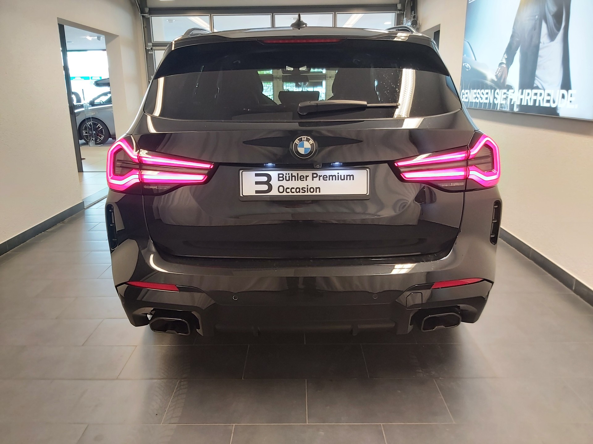 BMW X3 M40d-image-6