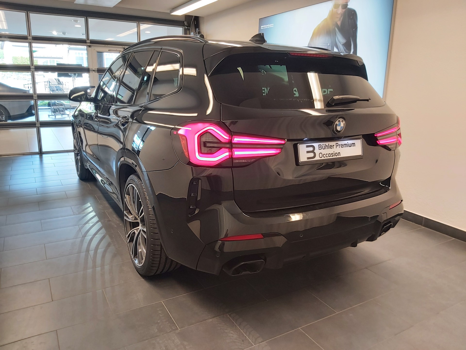 BMW X3 M40d-image-4