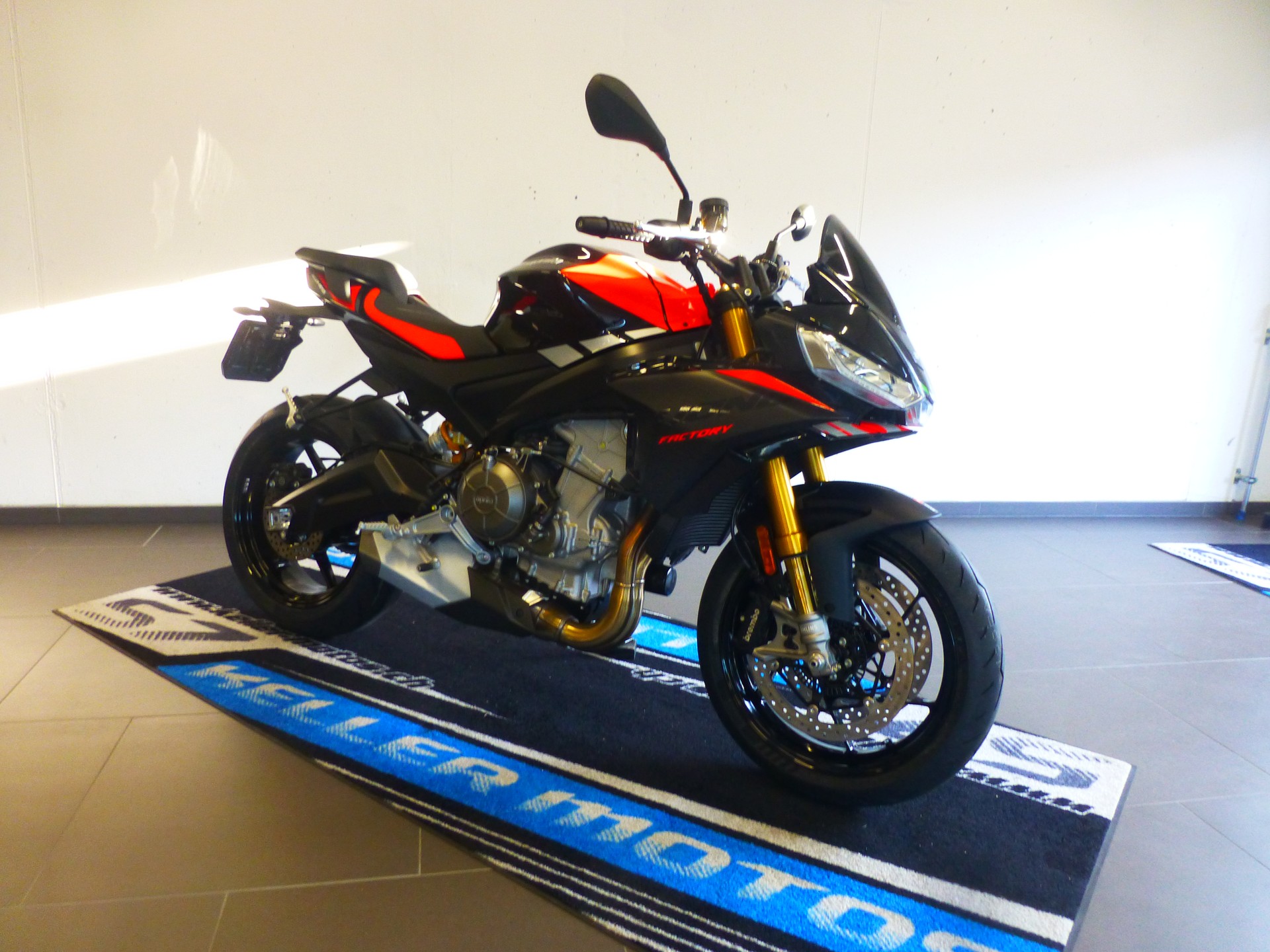 APRILIA Tuono 660 E5+ Factory (35kW)-showroom-element-2