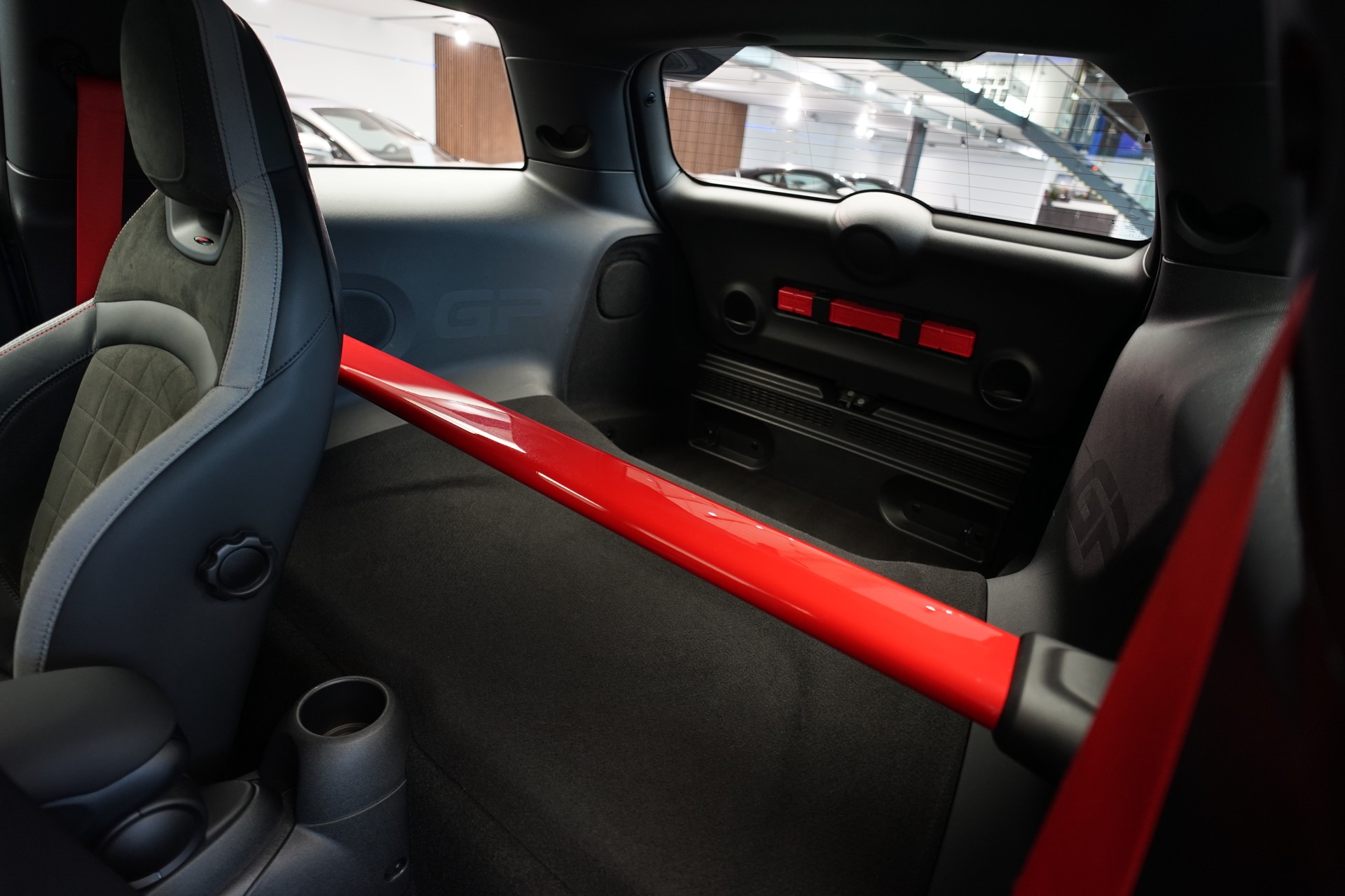 MINI Cooper John Cooper Works GP 3 Steptronic-image-16