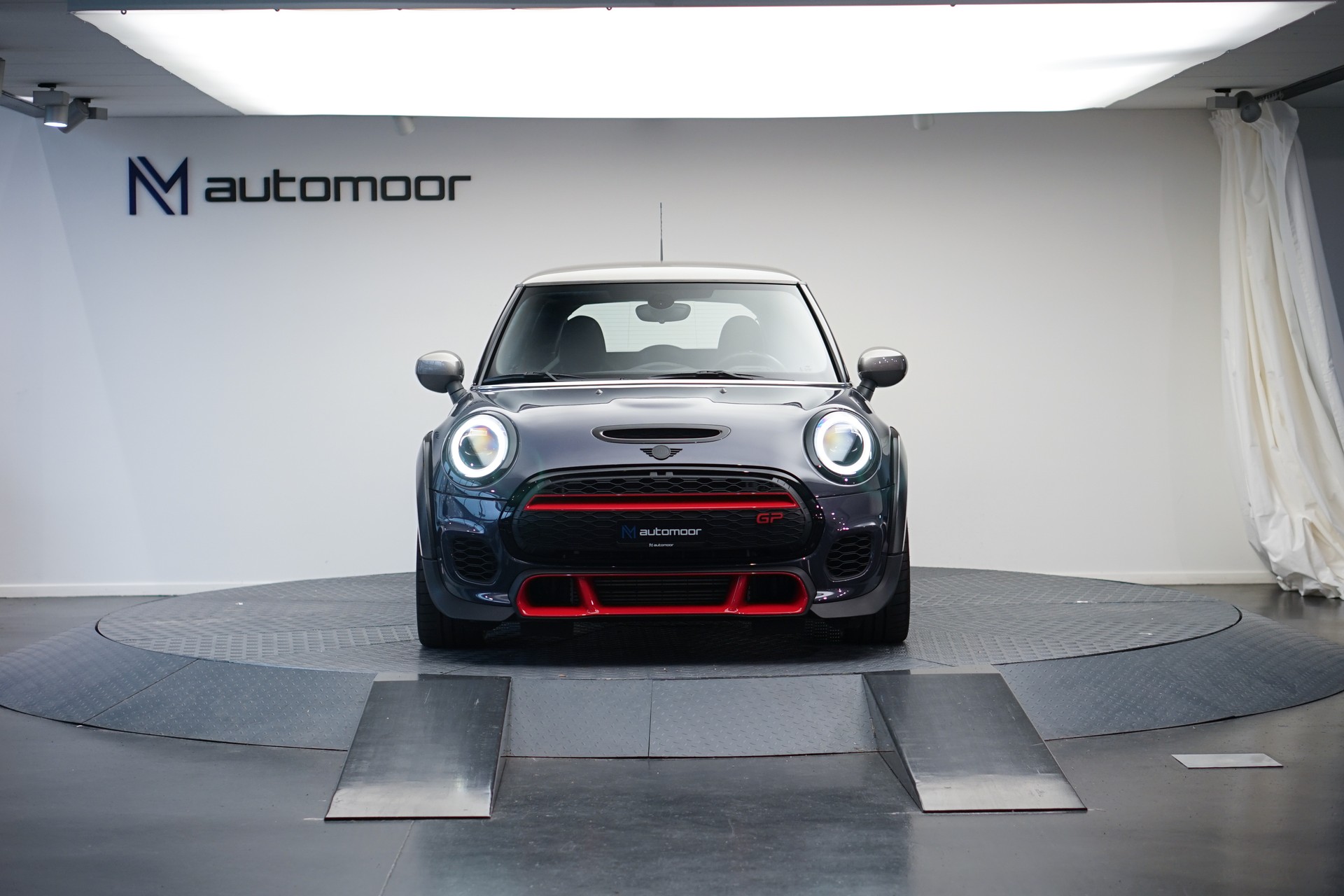 MINI Cooper John Cooper Works GP 3 Steptronic-image-1
