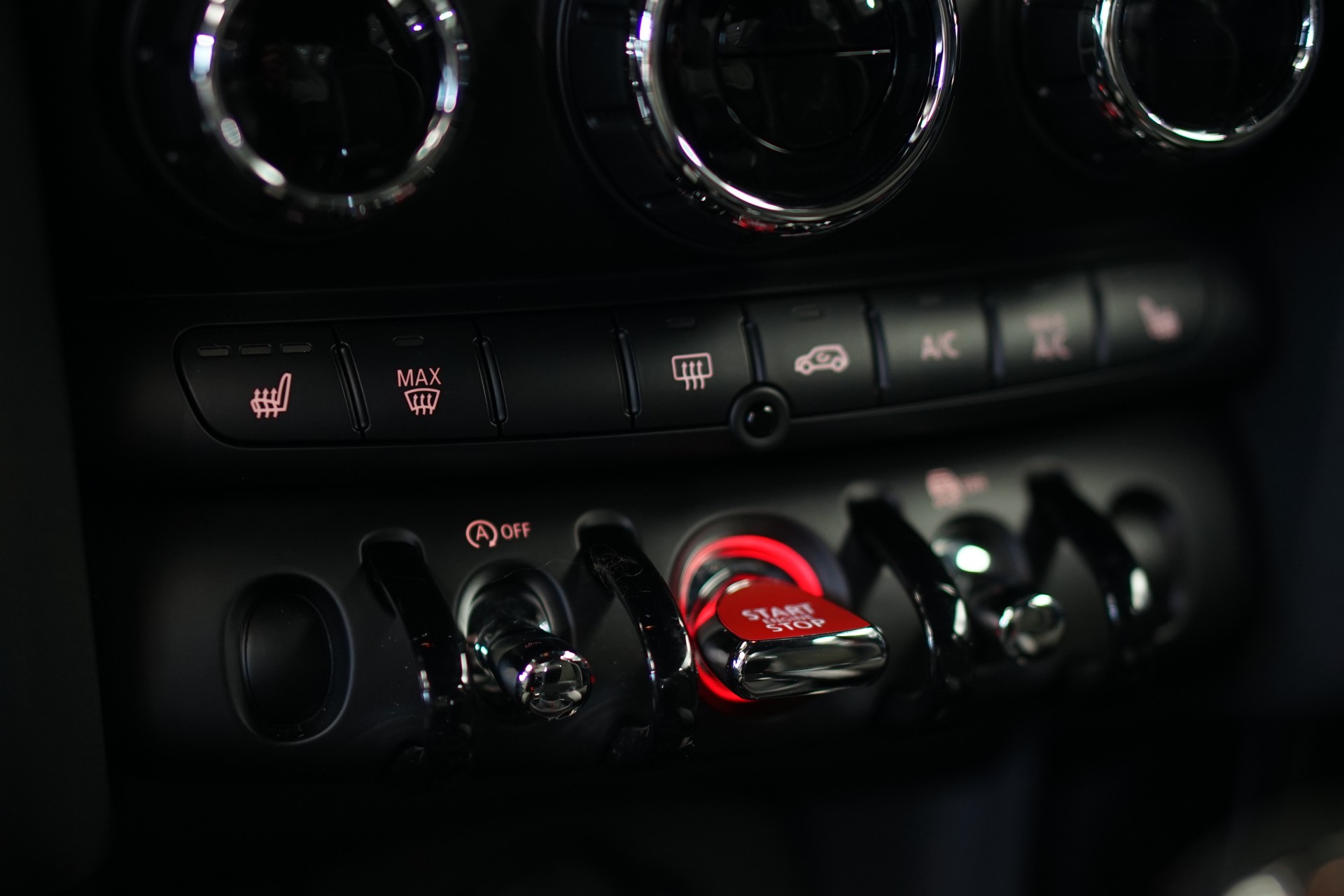 MINI Cooper John Cooper Works GP 3 Steptronic-image-25