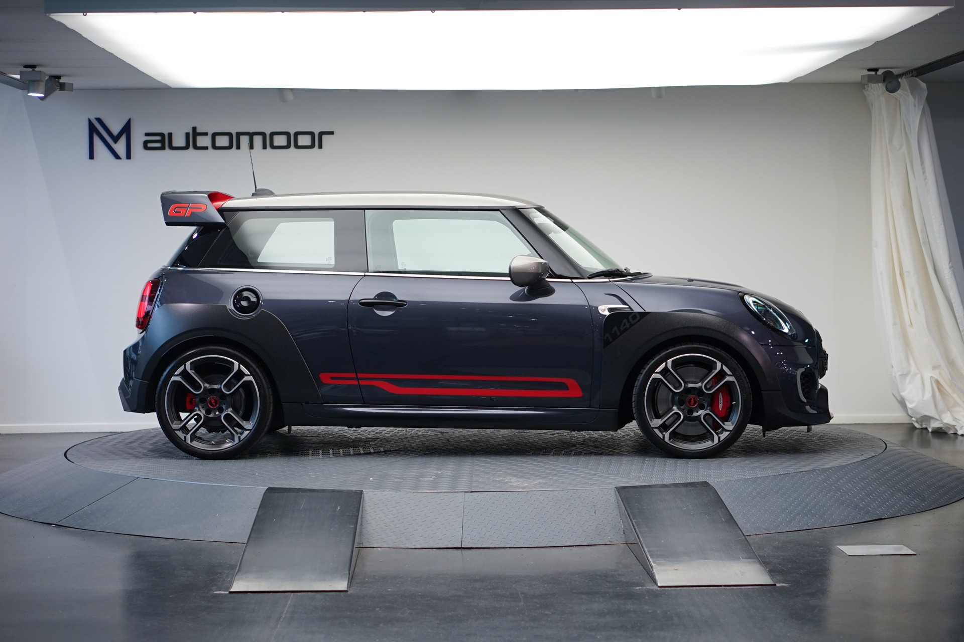 MINI Cooper John Cooper Works GP 3 Steptronic-image-3